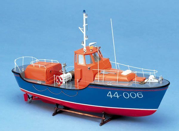1043-7989-RNLI-Waveny-Lifeboat-Boat-Kit.jpg