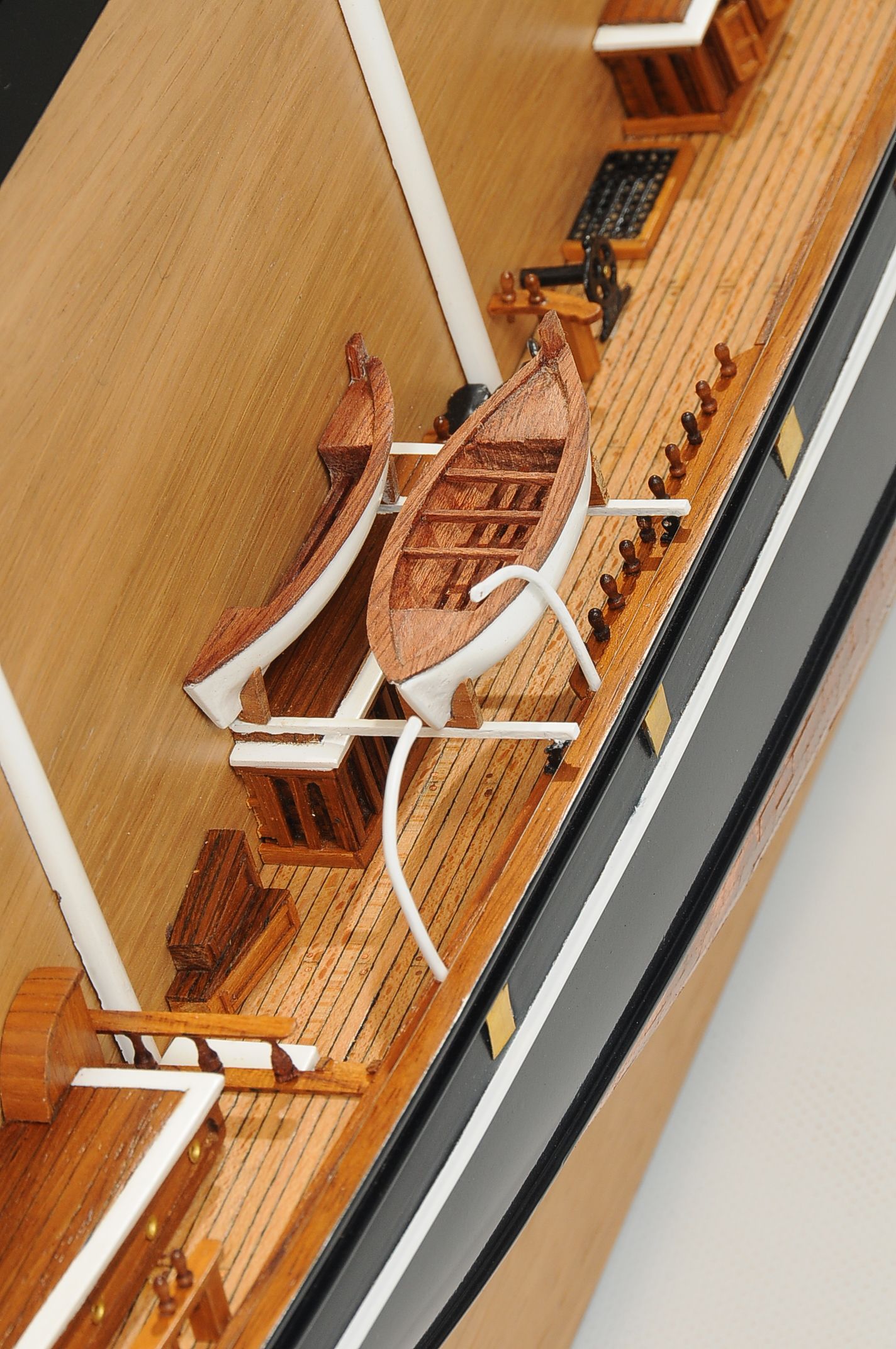 1077-6246-Half-Model-Cutty-Sark-Superior-Range.jpg