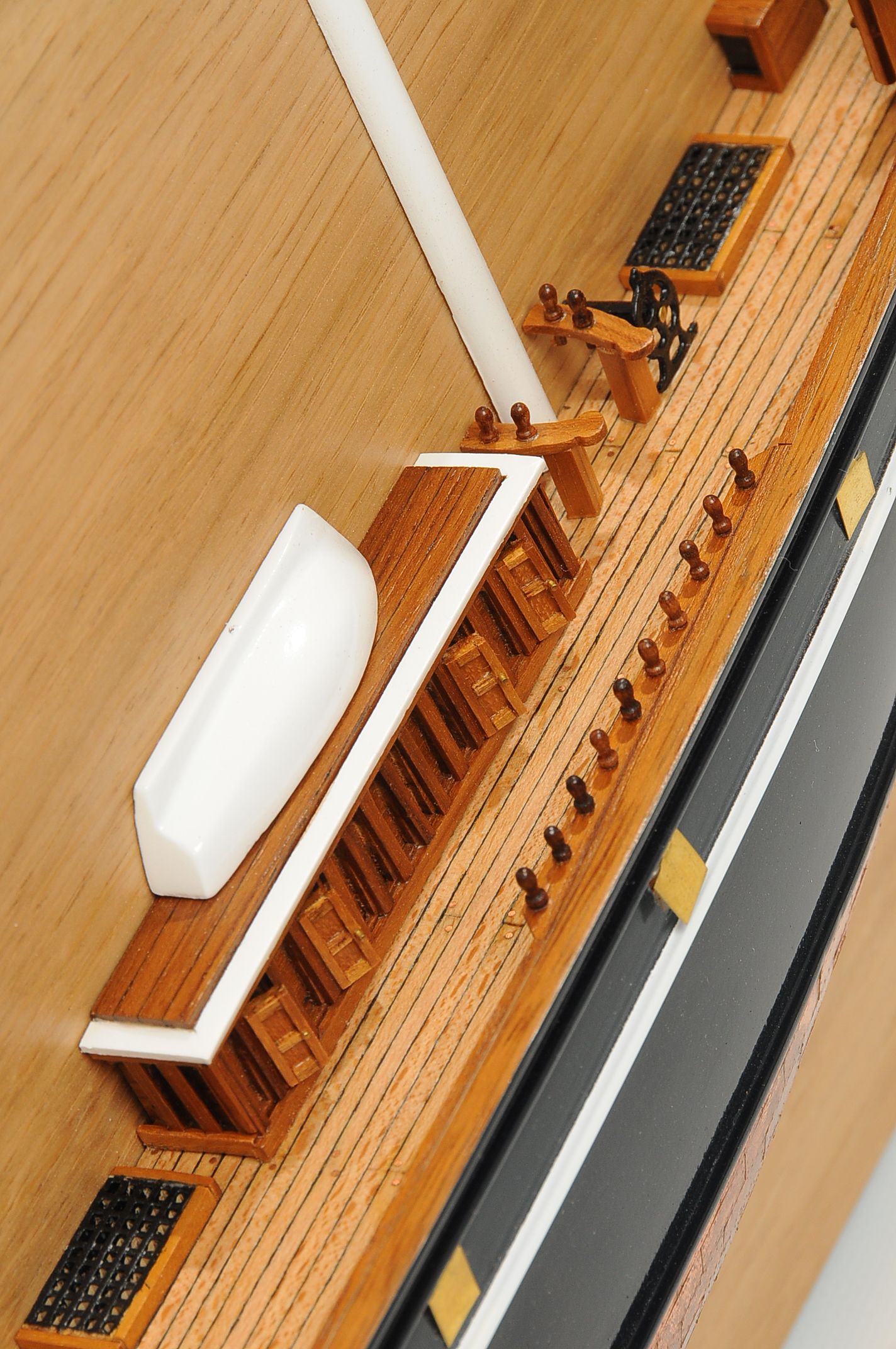 1077-6247-Half-Model-Cutty-Sark-Superior-Range.jpg