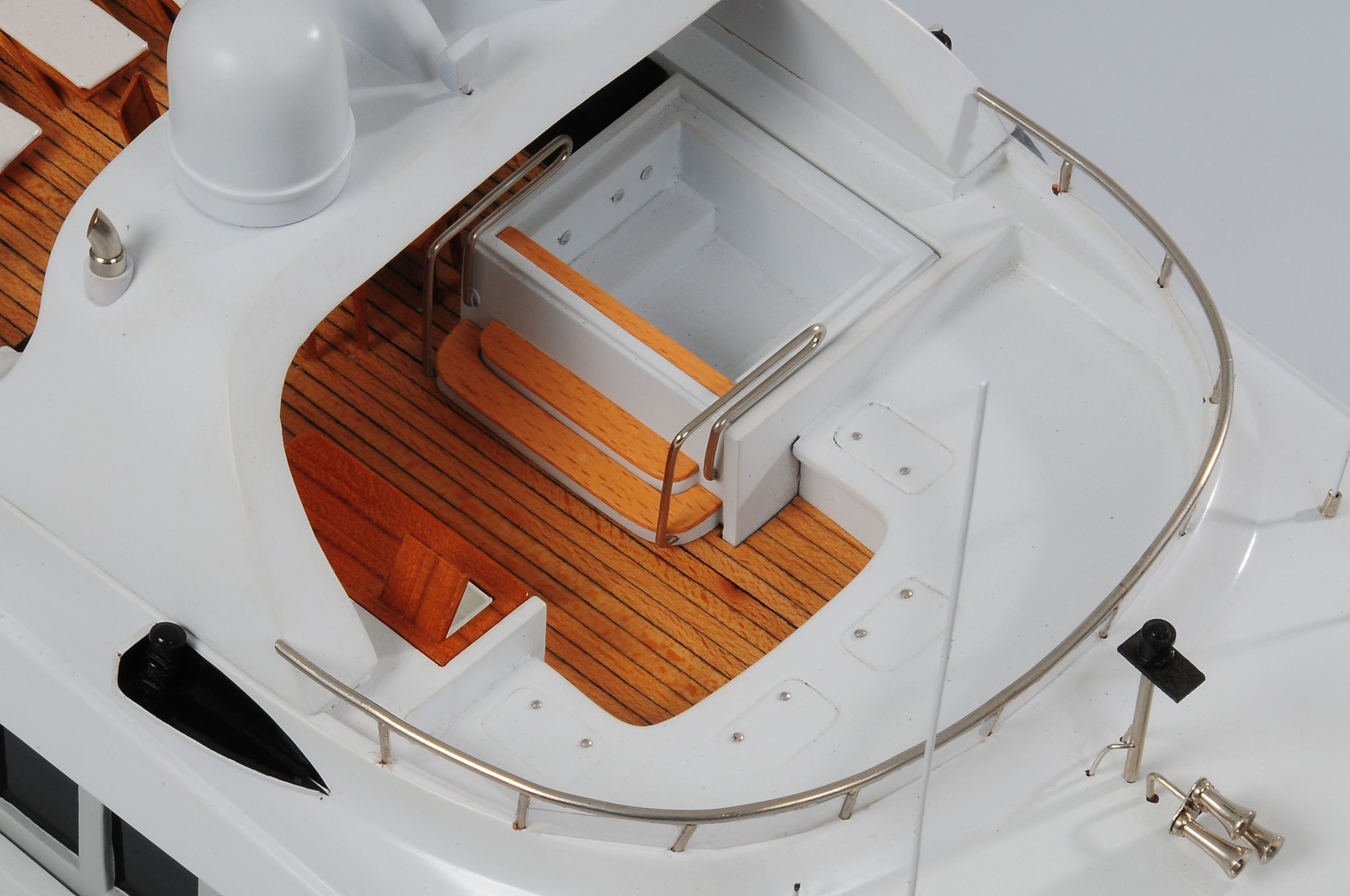 1088-6216-Kathleen-Anne-Model-Yacht-Premier-Range-scaled-1.jpg