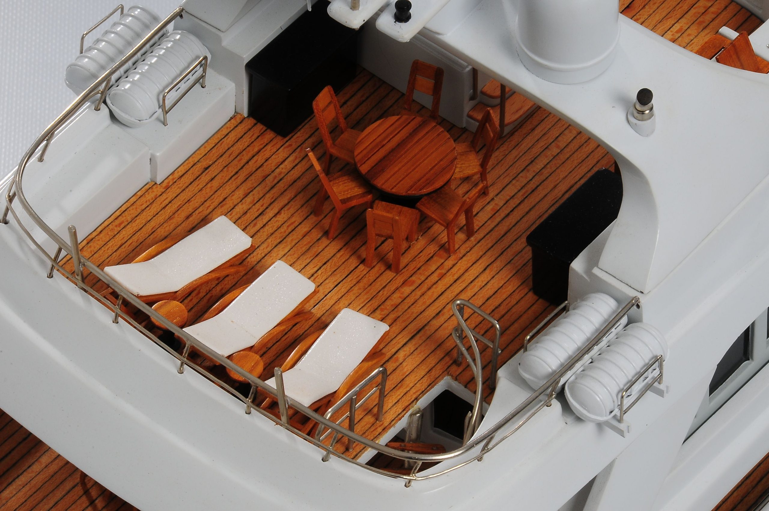 1088-6217-Kathleen-Anne-Model-Yacht-Premier-Range-scaled-1.jpg