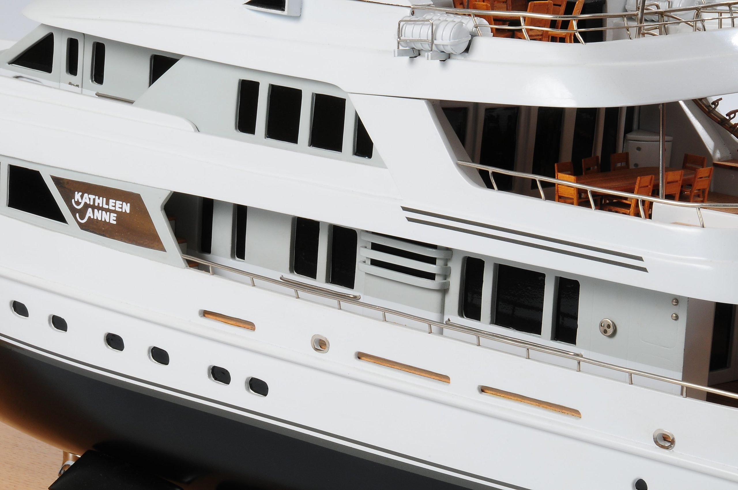 1088-6223-Kathleen-Anne-Model-Yacht-Premier-Range-scaled-1.jpg