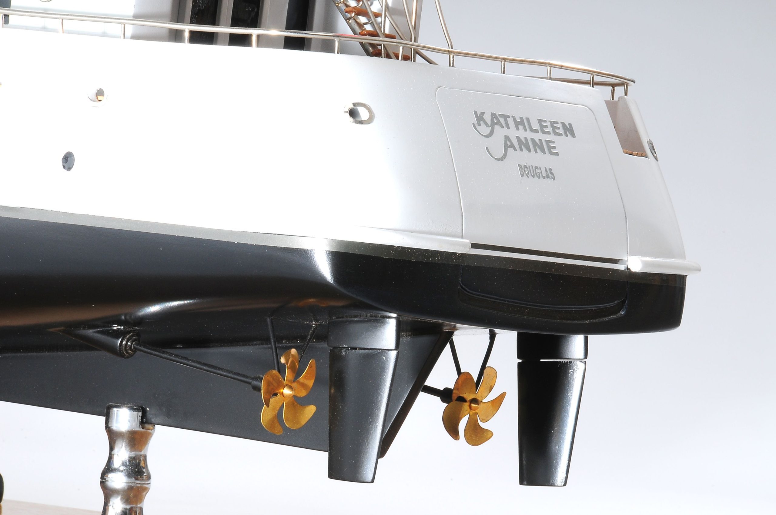 1088-6225-Kathleen-Anne-Model-Yacht-Premier-Range-scaled-1.jpg