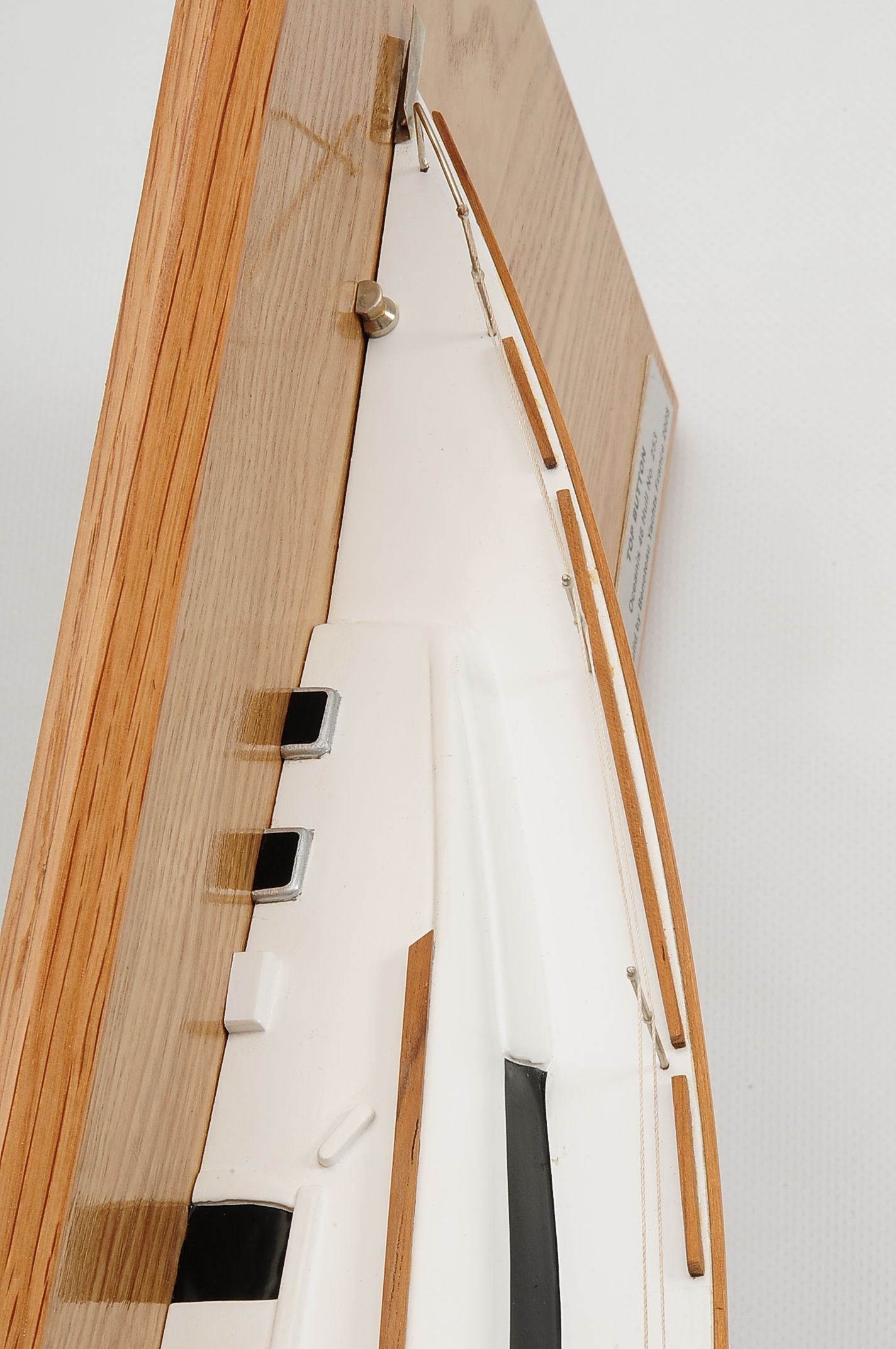 1214-8760-Oceanis-46-Half-Model.jpg