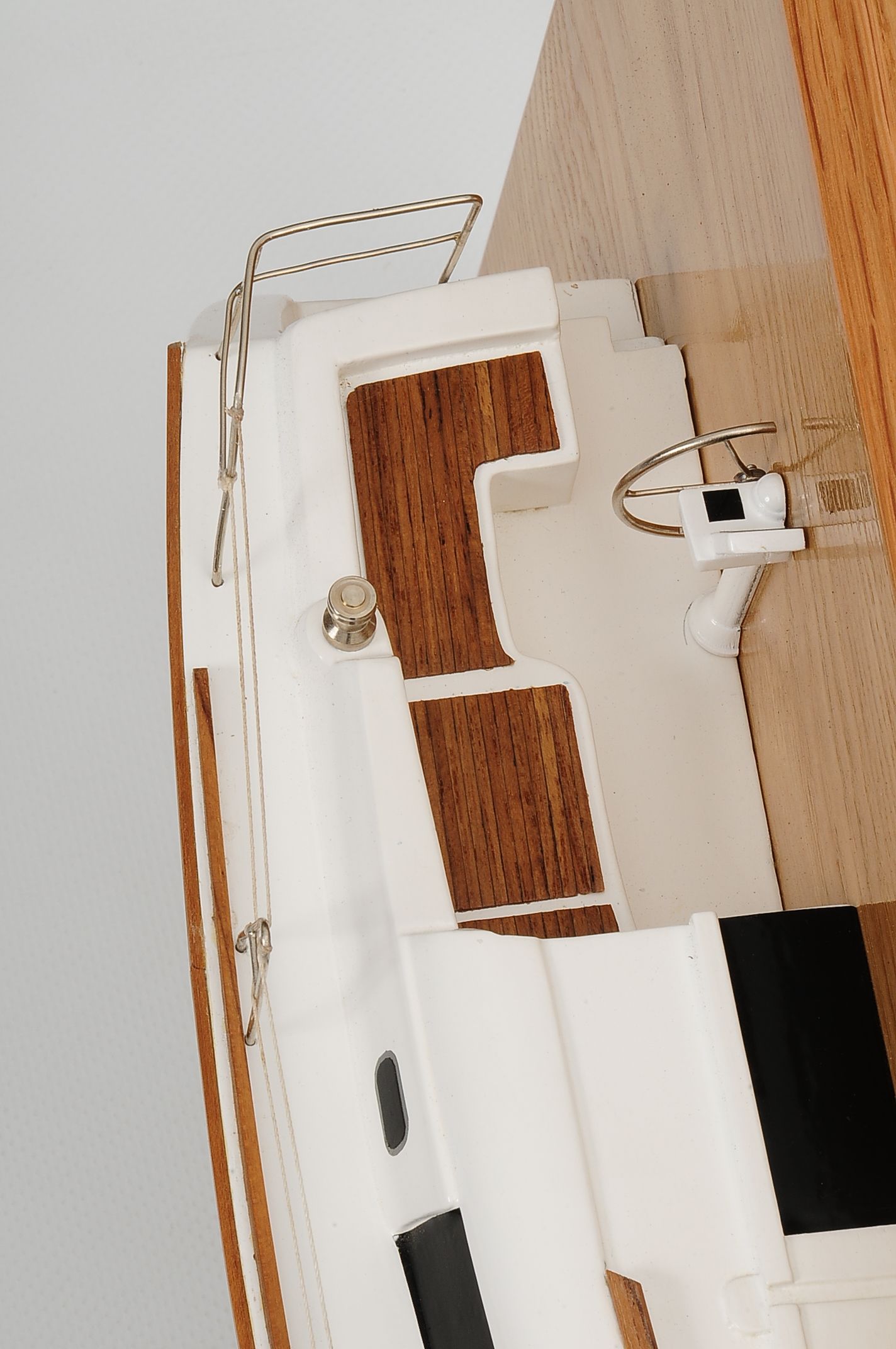 1214-8761-Oceanis-46-Half-Model.jpg