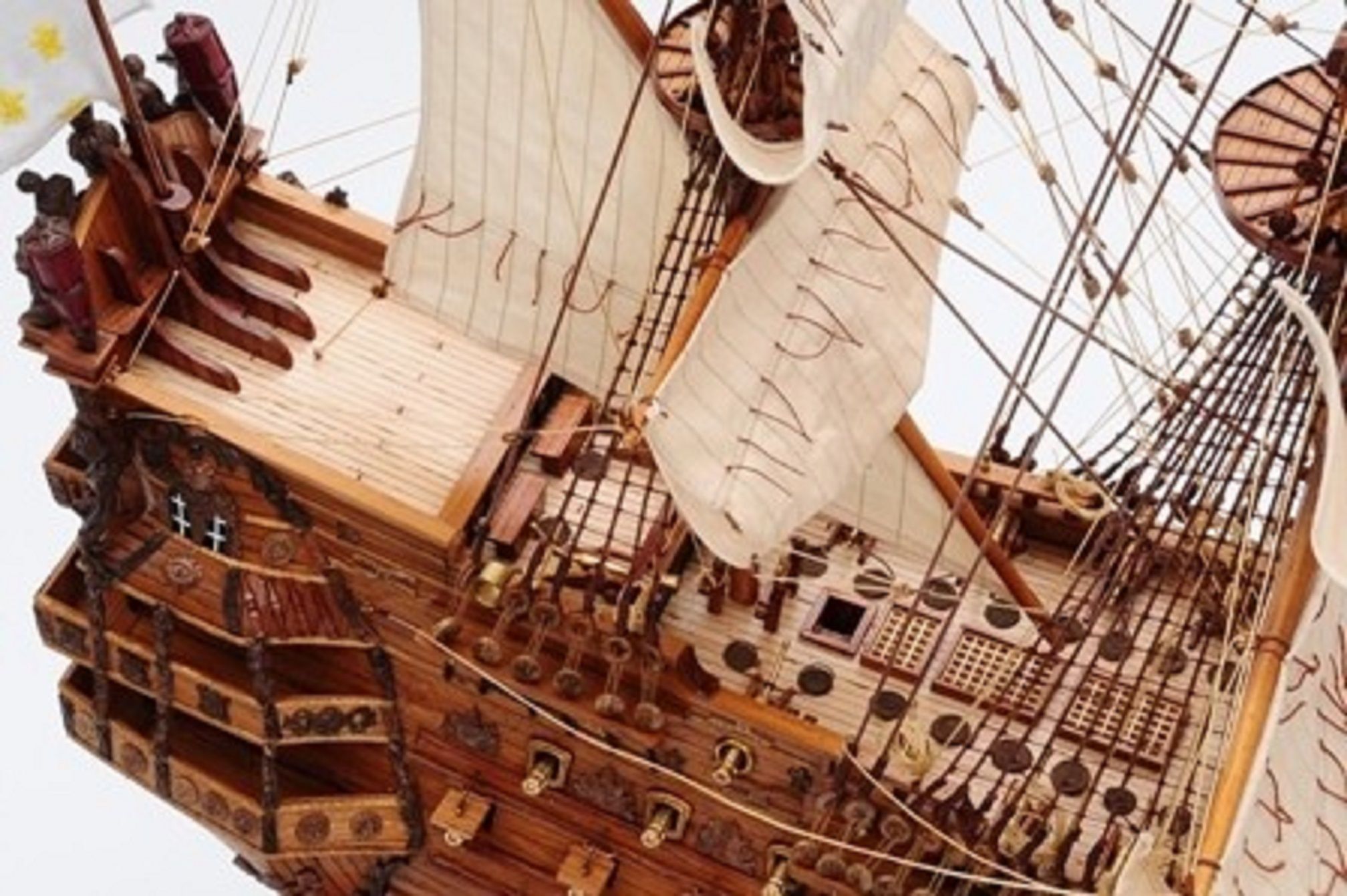 1233-7647-Soleil-Royal-Model-Ship-Premier-Range.jpg
