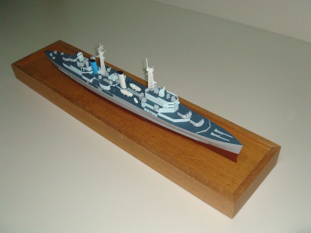 1239-6519-HMS-Belfast-Model-Ship.jpg
