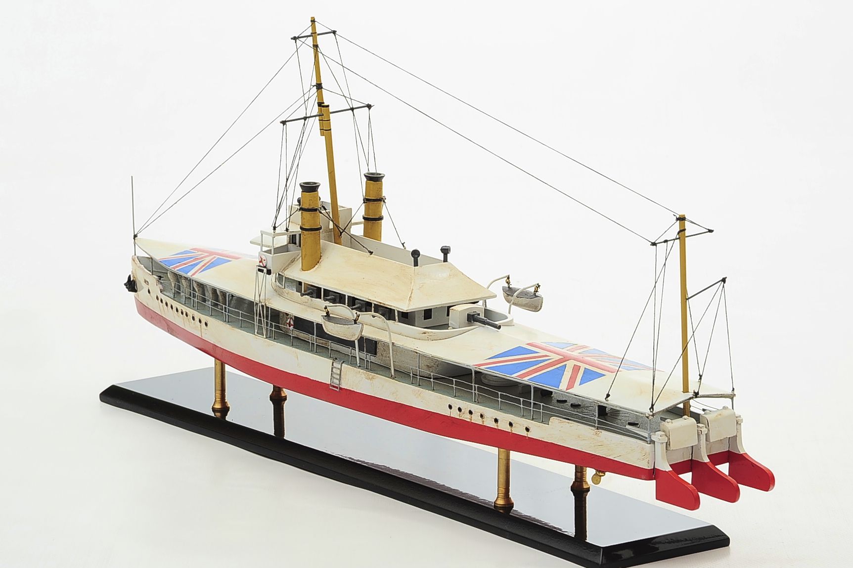 1392-6173-HMS-Cockchafer-Premier-Range.jpg