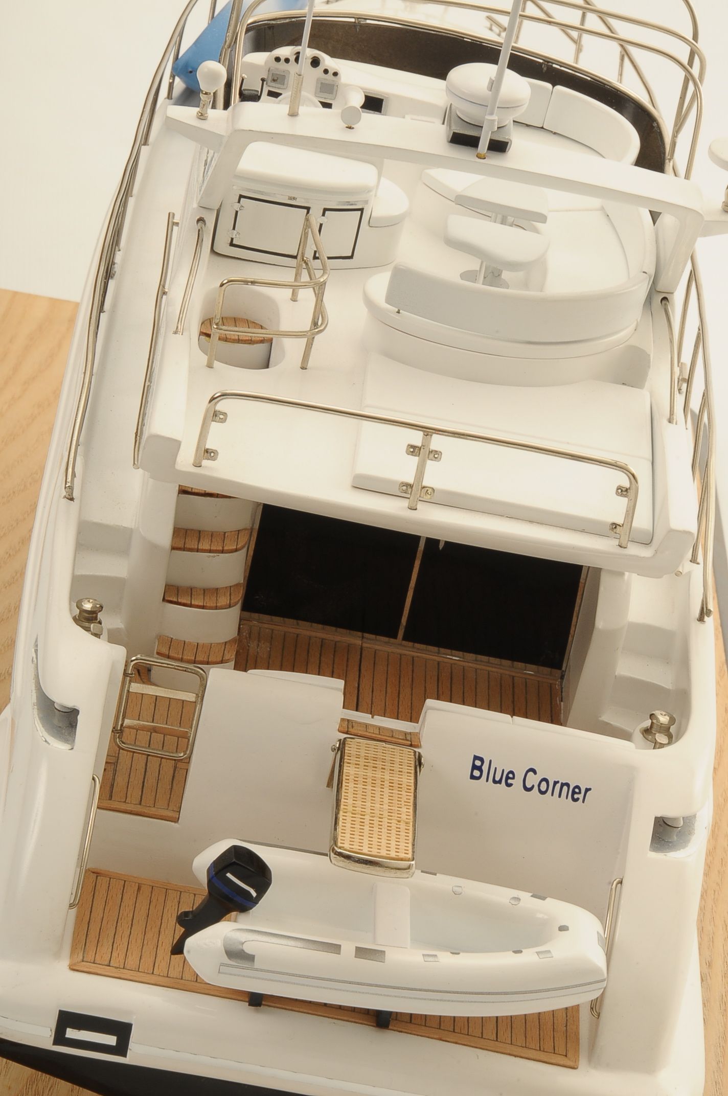 1399-6373-Azimut-Model-Yacht.jpg