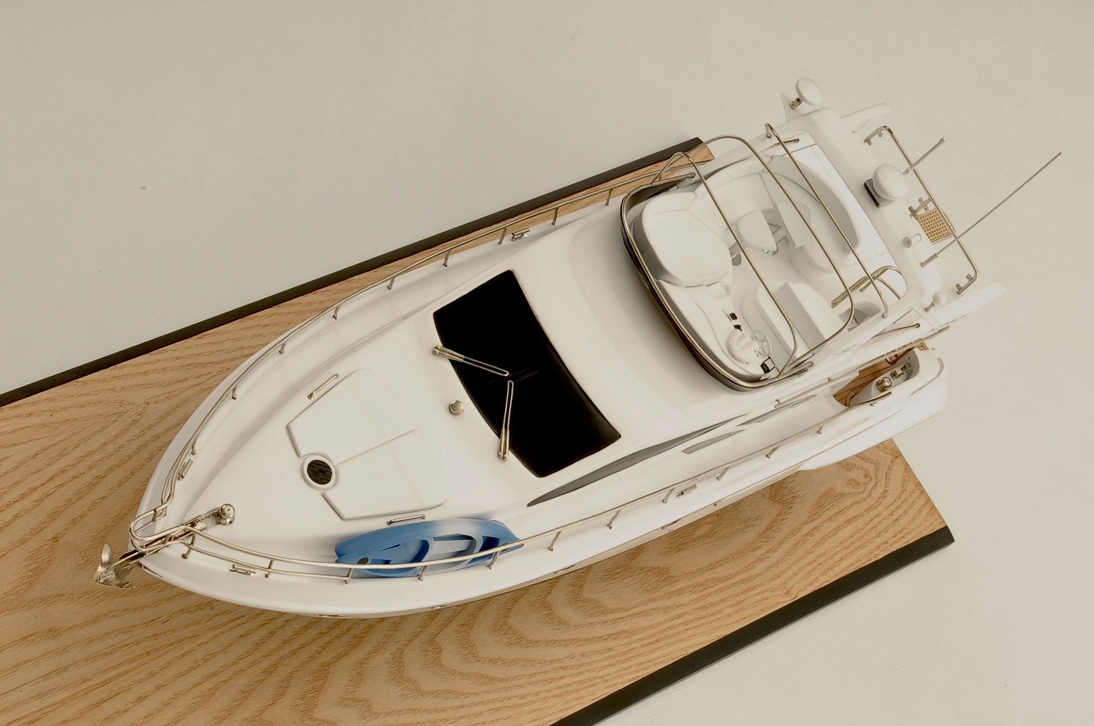 1399-6381-Azimut-Model-Yacht.jpg