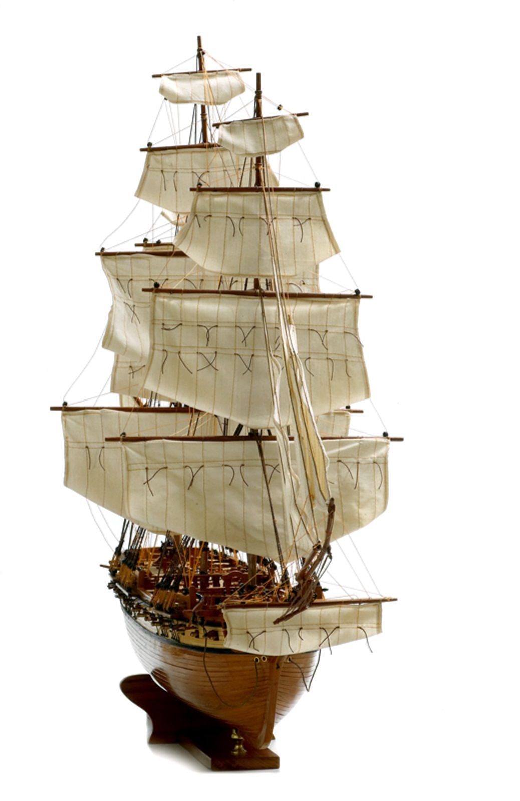 140-8618-USS-Constellation-Model-Boat-Superior-Range.jpg