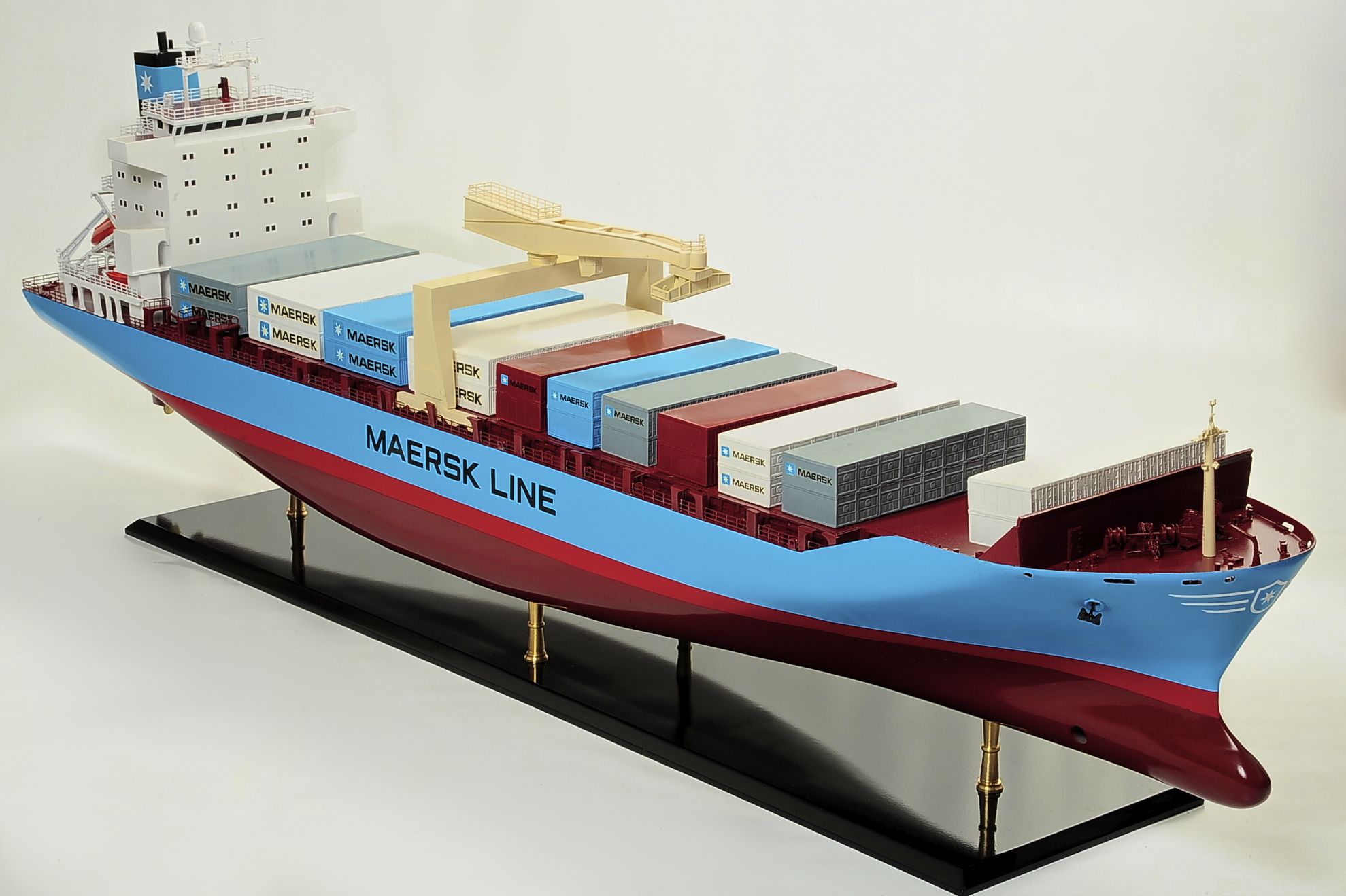 Container 2 Display Ship Model - Premier Ship Models