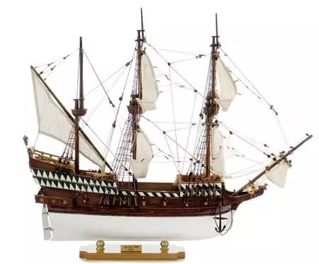 Golden Hind Display Ship Model (Superior Range) - Premier Ship Models