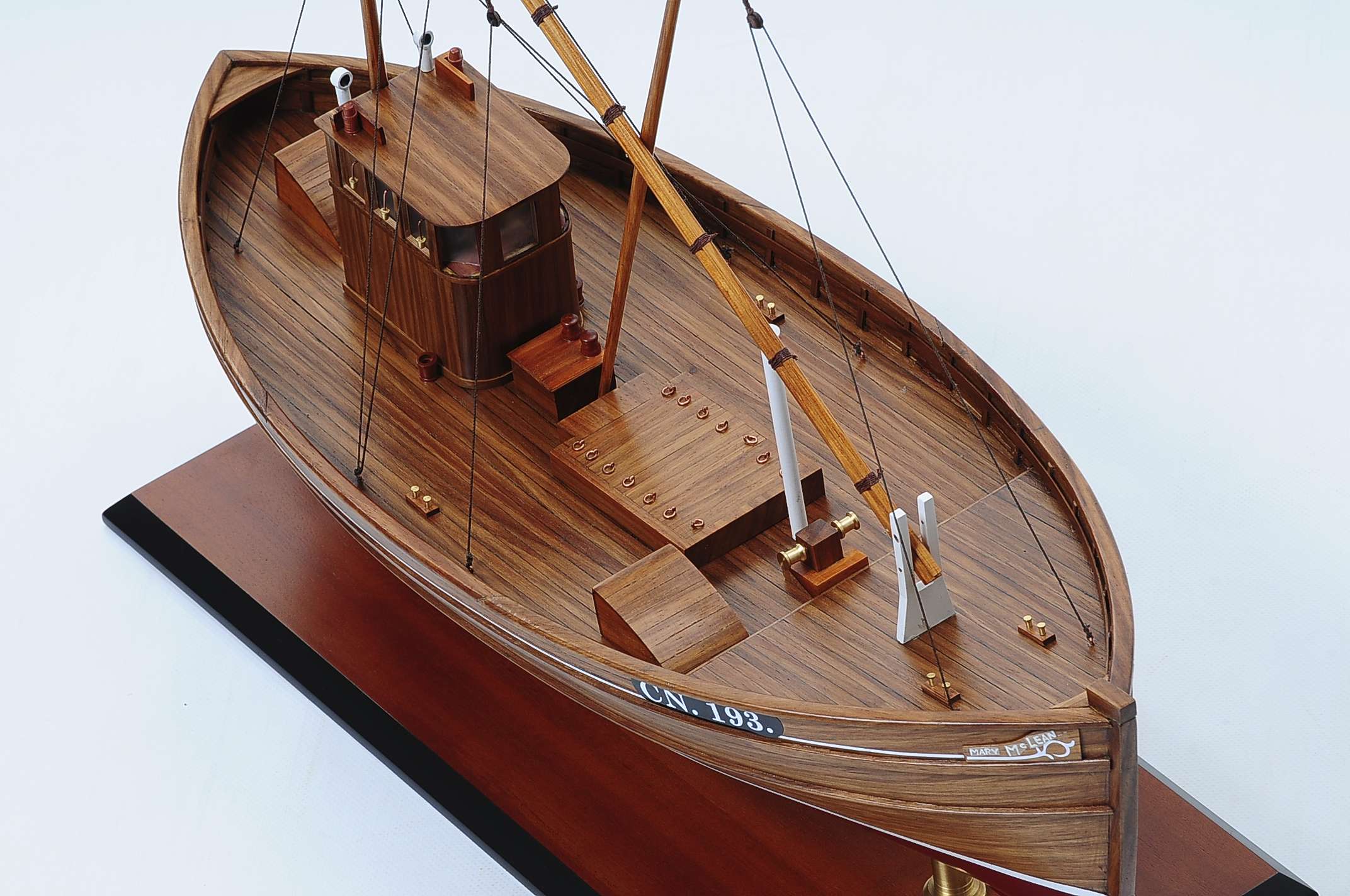 1431-4551-Mary-Mclean-CN193-Model-Boat.jpg