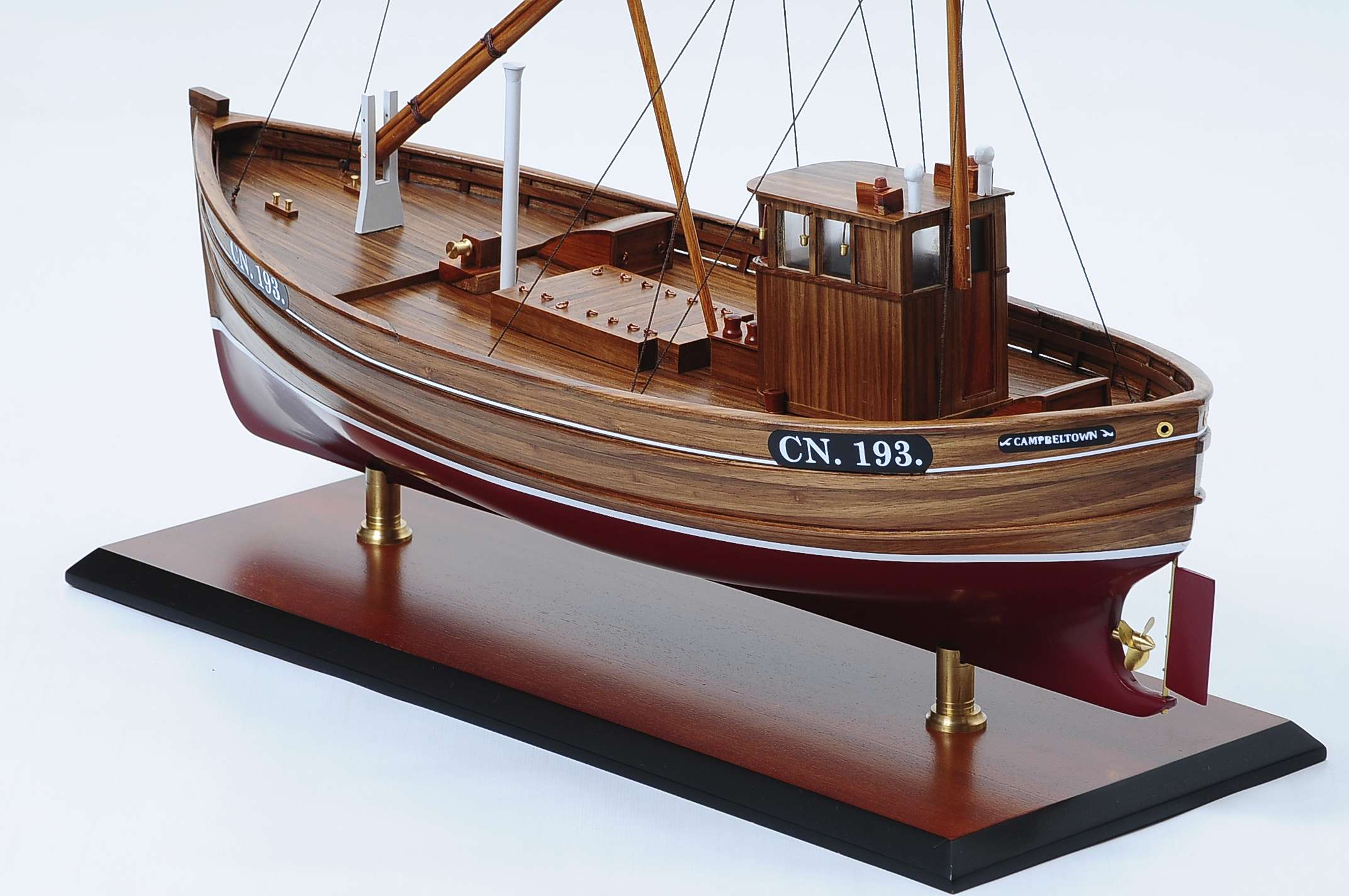 1431-4557-Mary-Mclean-CN193-Model-Boat.jpg