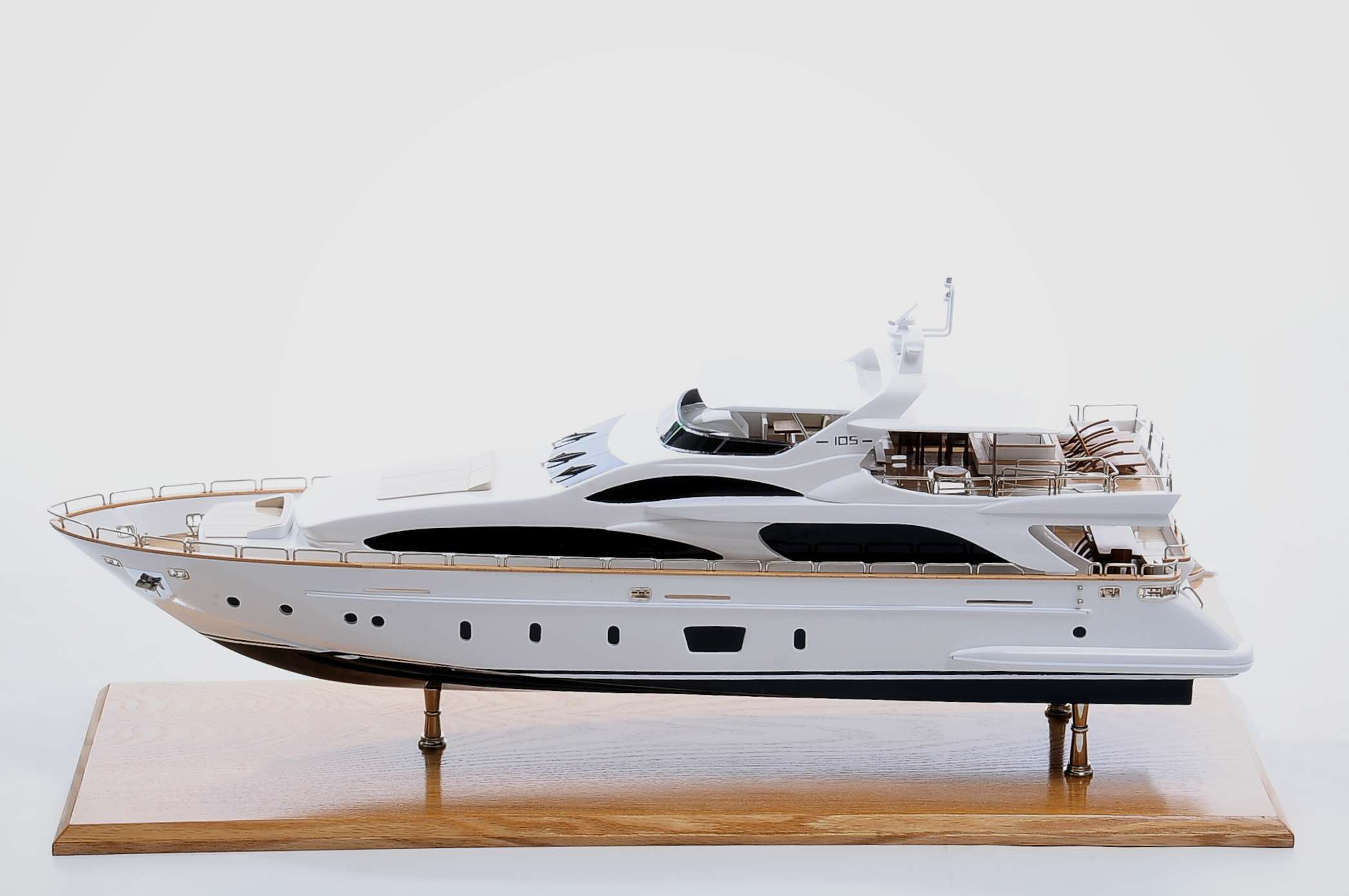 Antonia II Display Ship Model - Premier Ship Models