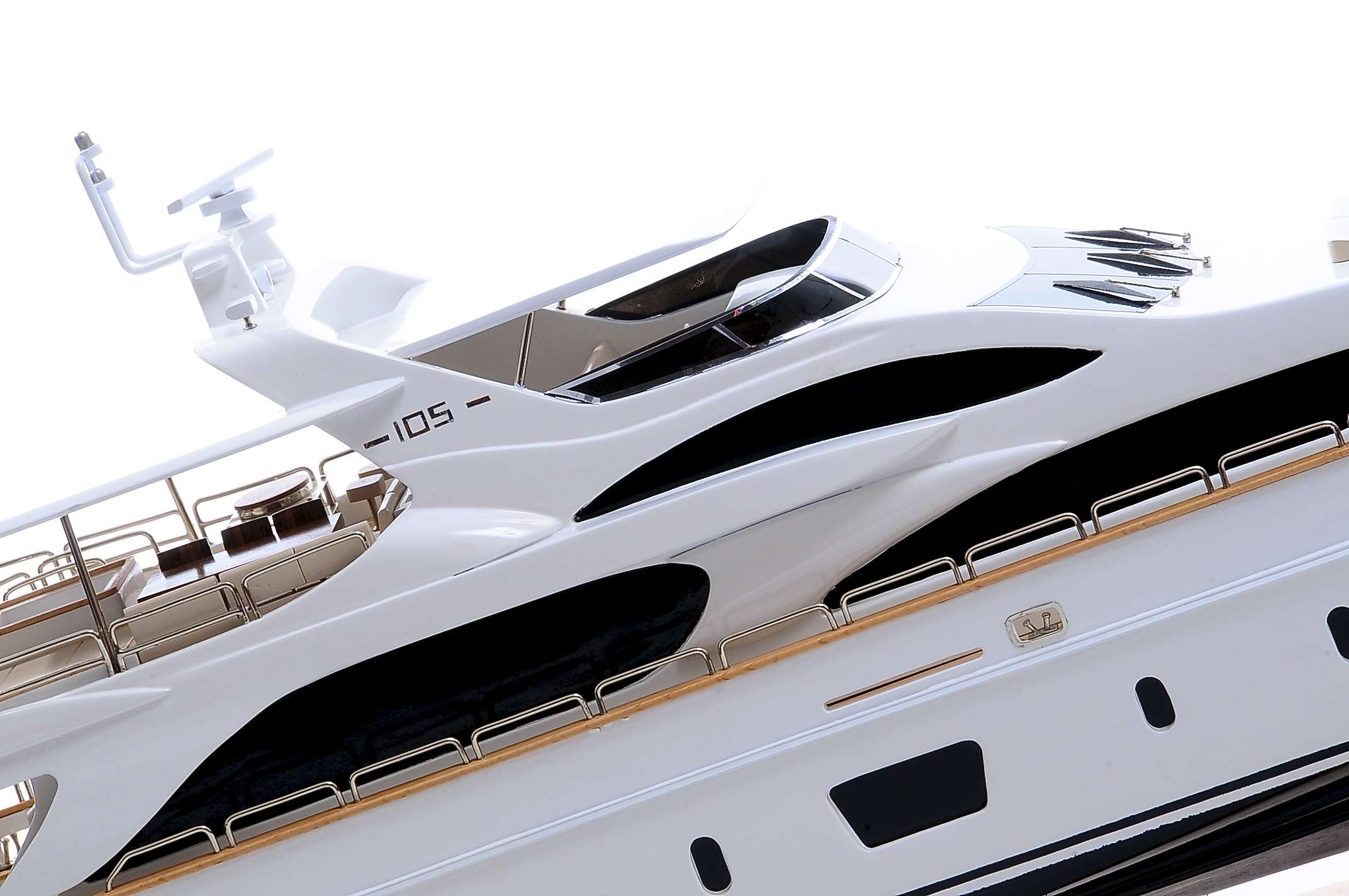 1435-4456-Antonia-II-Model-Yacht.jpg