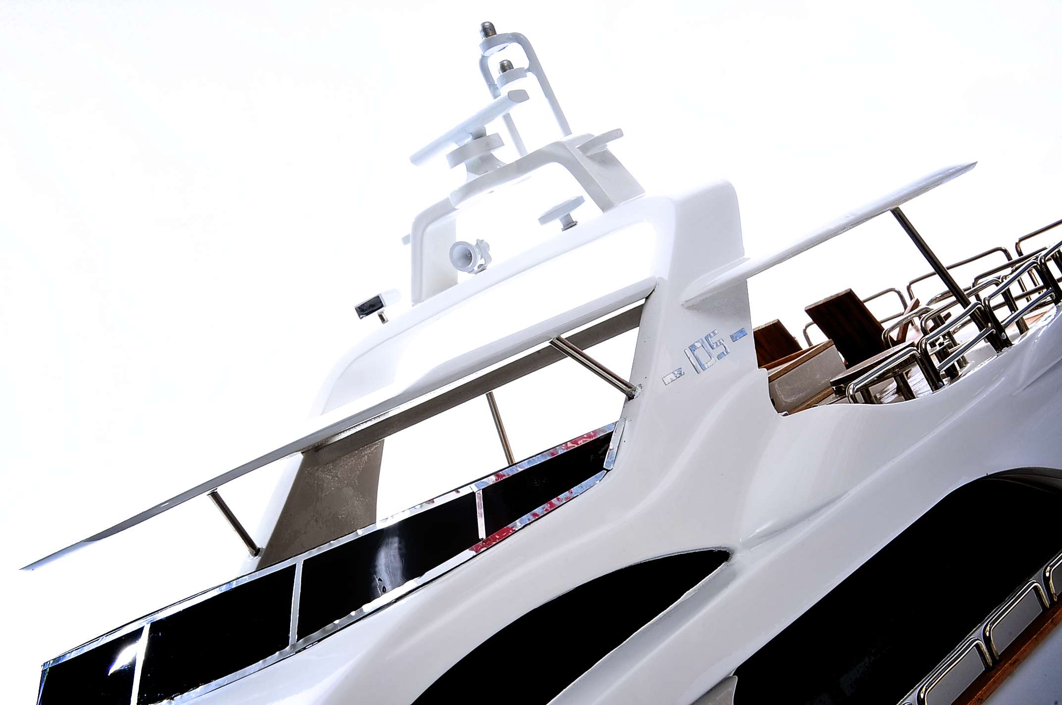 1435-4465-Antonia-II-Model-Yacht.jpg