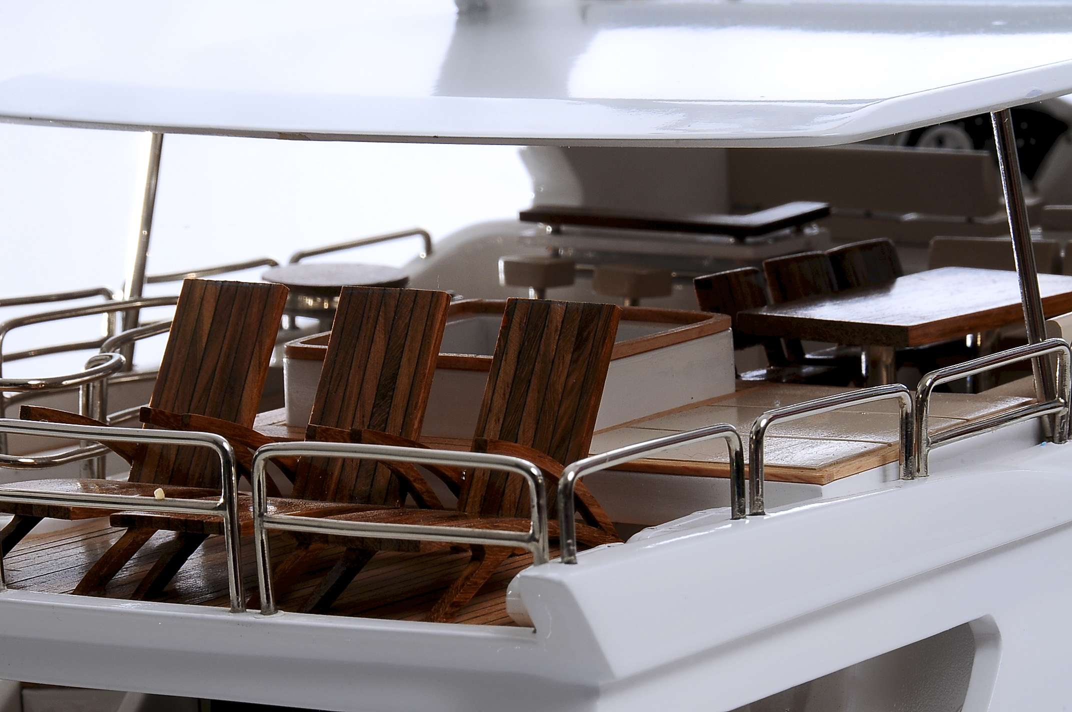 1435-4475-Antonia-II-Model-Yacht.jpg
