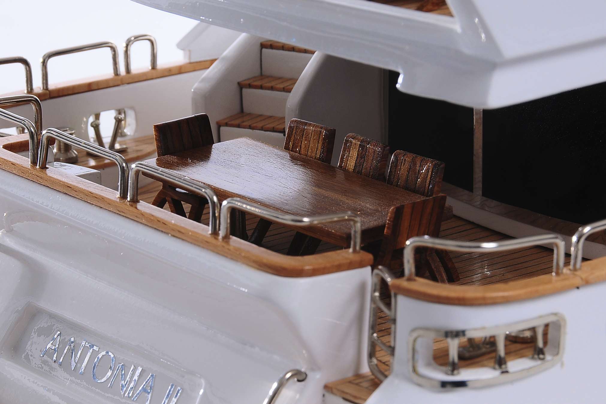 1435-4479-Antonia-II-Model-Yacht.jpg