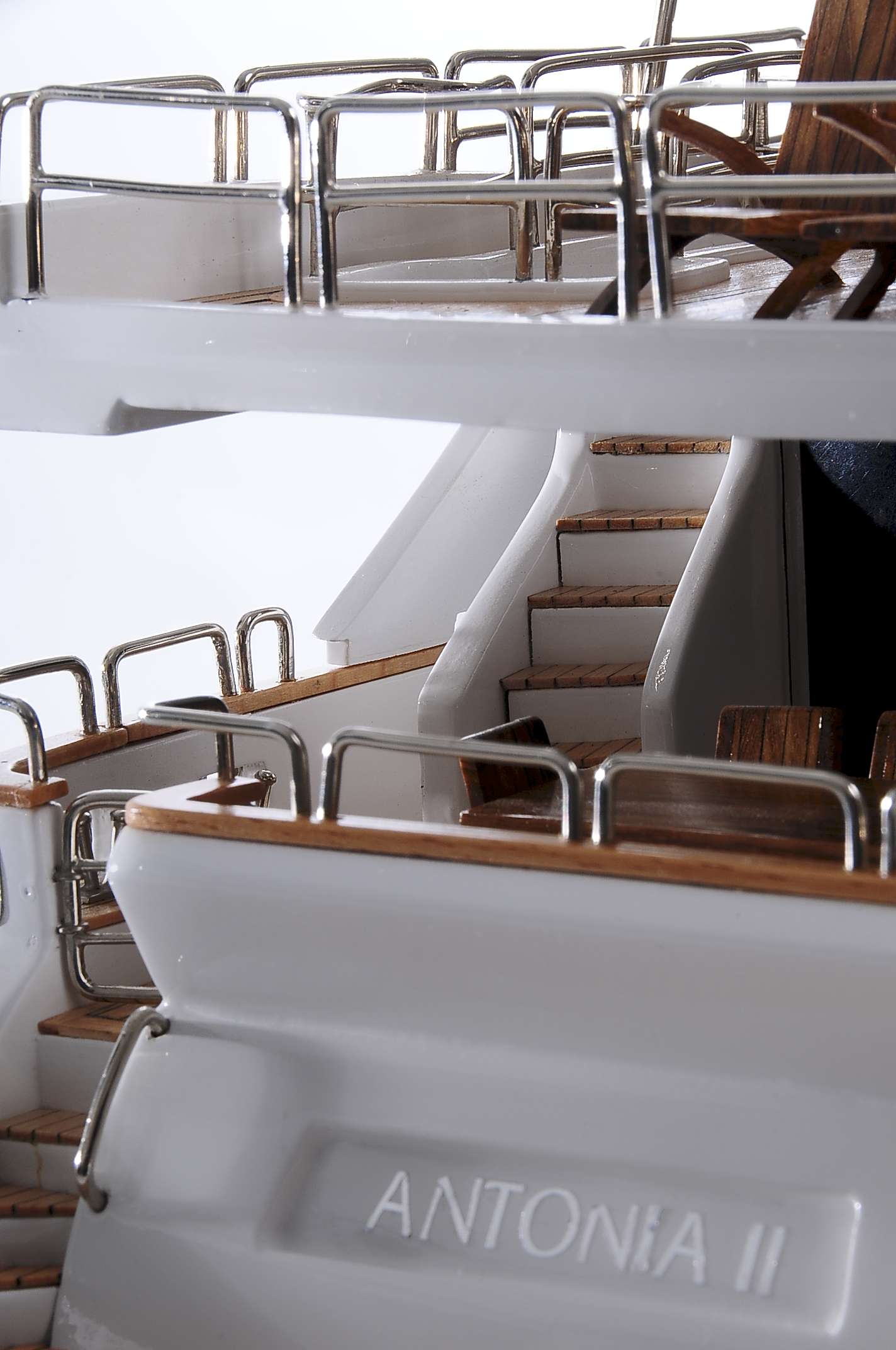 1435-4480-Antonia-II-Model-Yacht.jpg