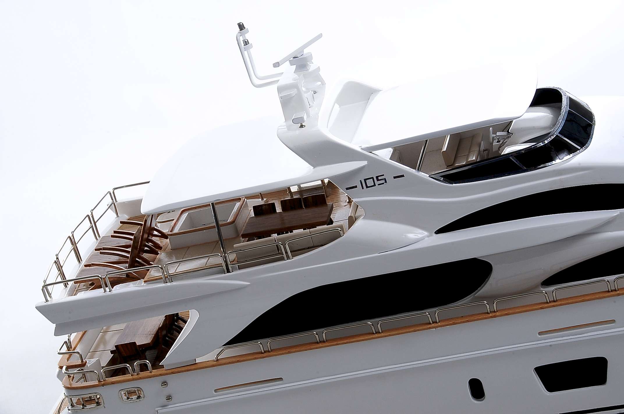 1435-4487-Antonia-II-Model-Yacht.jpg