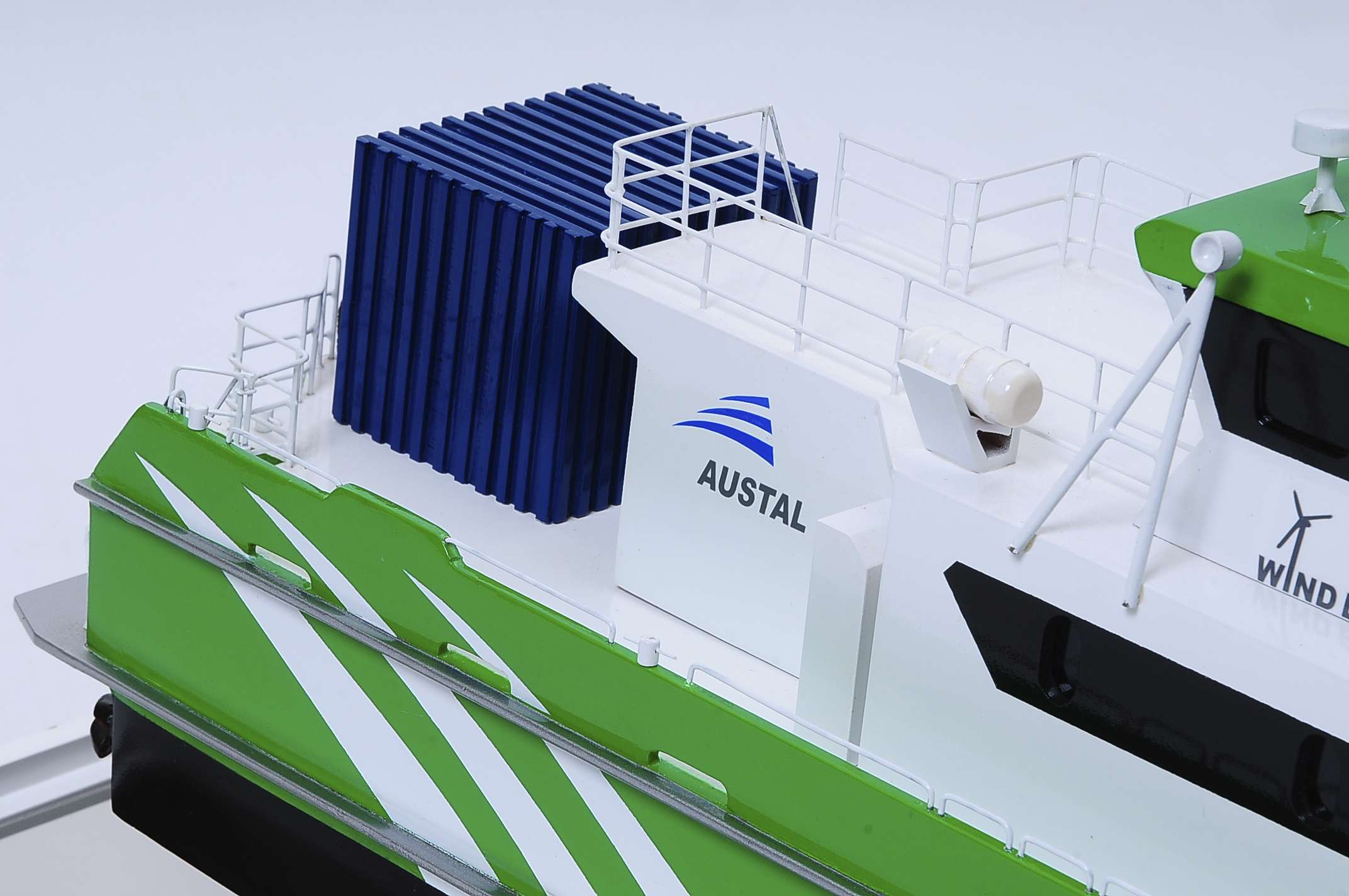 1440-4954-Wind-Express-27-Catamaran-Model.jpg