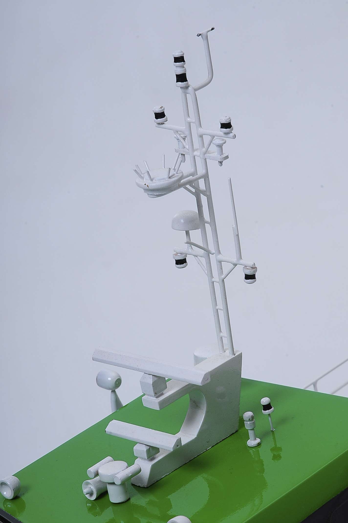 1440-4958-Wind-Express-27-Catamaran-Model.jpg