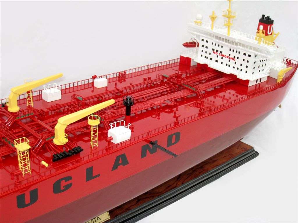 1457-4187-Evita-Oil-Tanker-Standard-Range.jpg