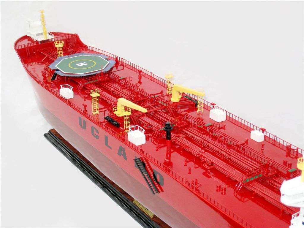 1457-4190-Evita-Oil-Tanker-Standard-Range.jpg