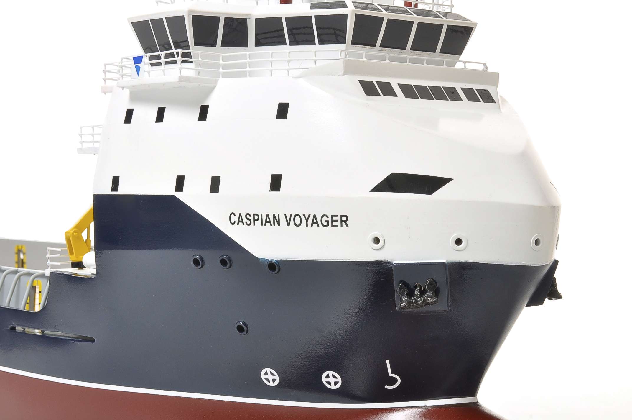 1476-4330-Caspian-Voyager.jpg