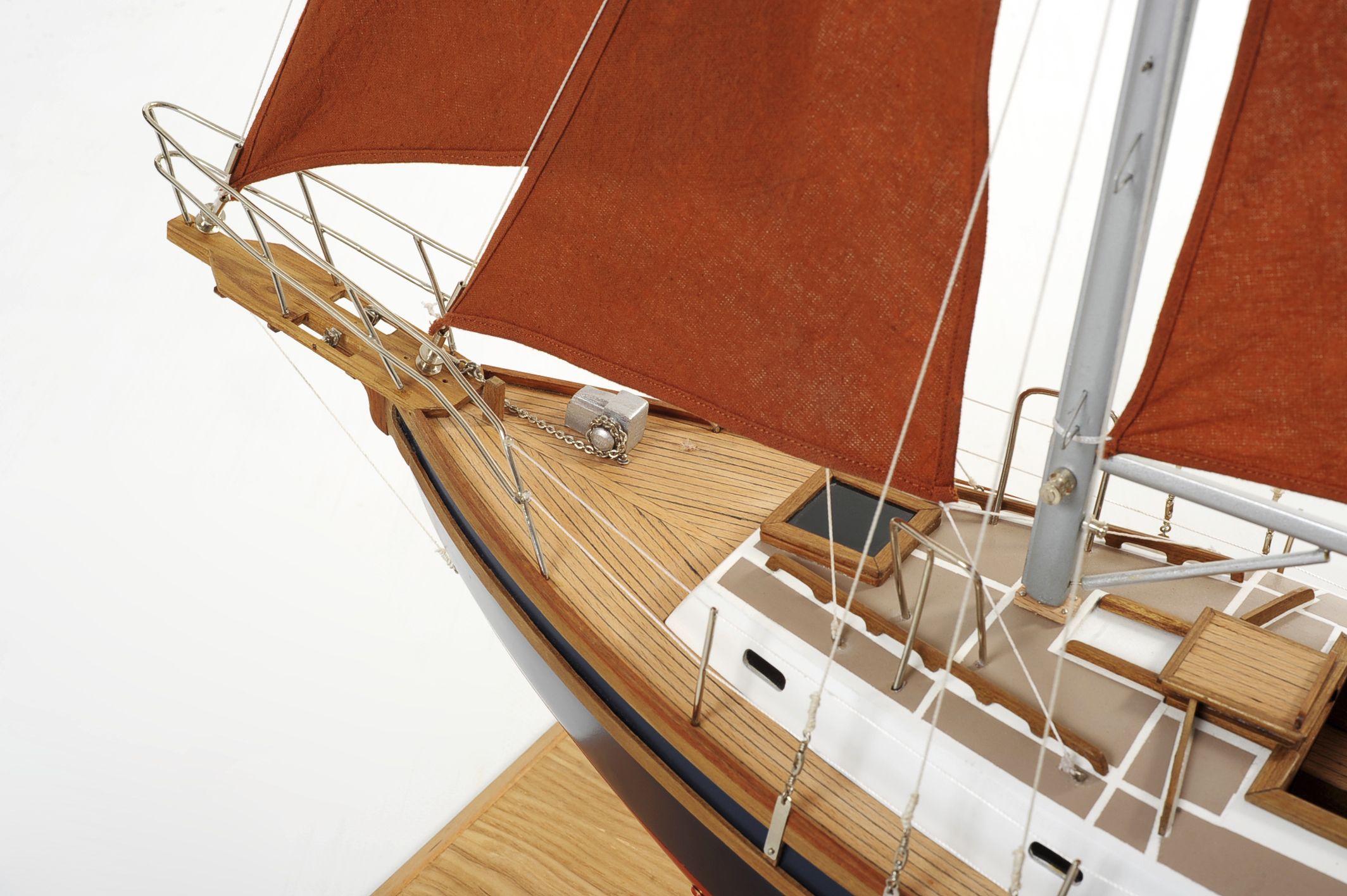 1483-6472-Wight-Steel-Sailing-Yacht.jpg