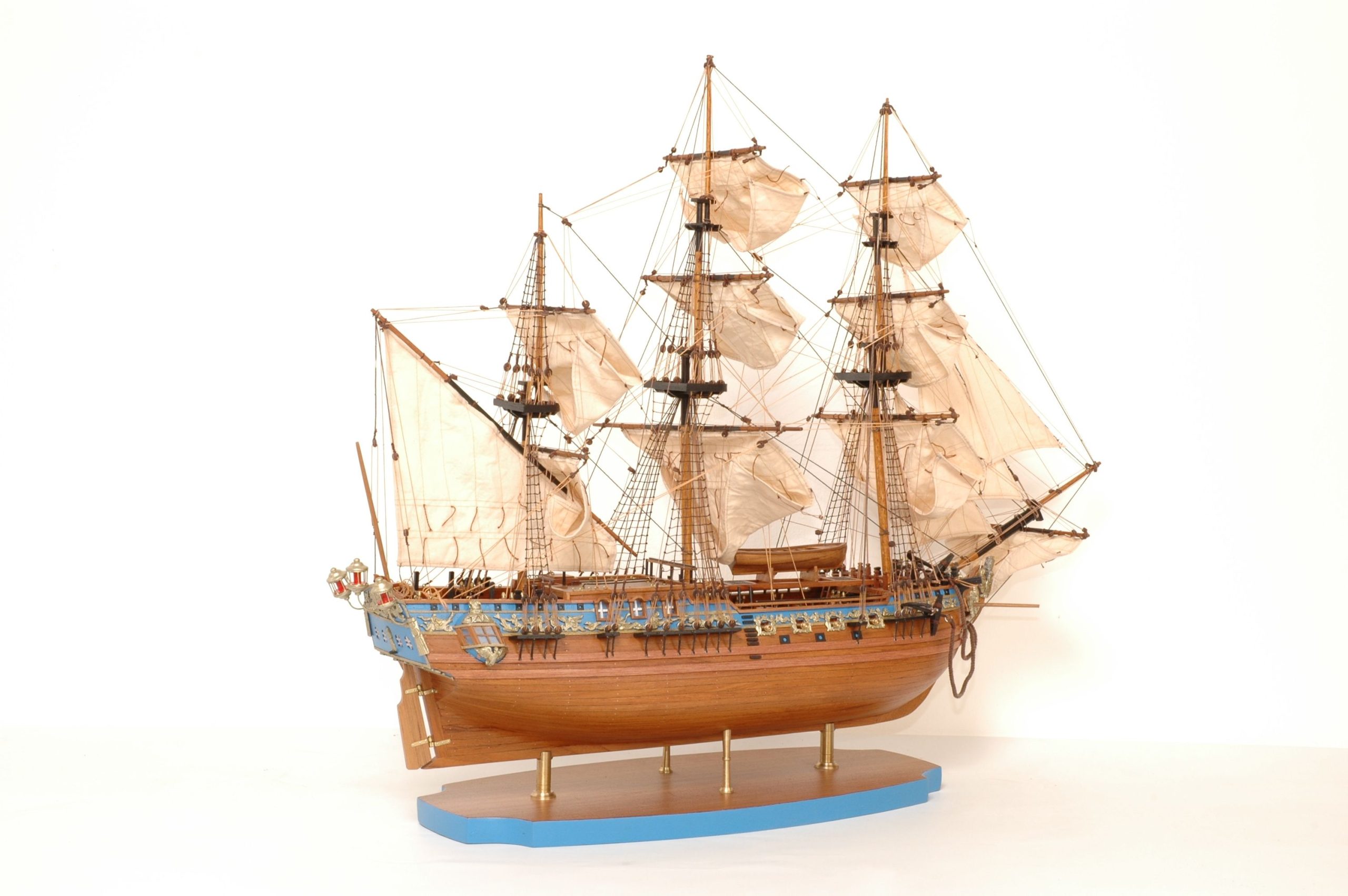 149-8201-Royal-Caroline-Ship-Model-Superior-Range-scaled-1.jpg