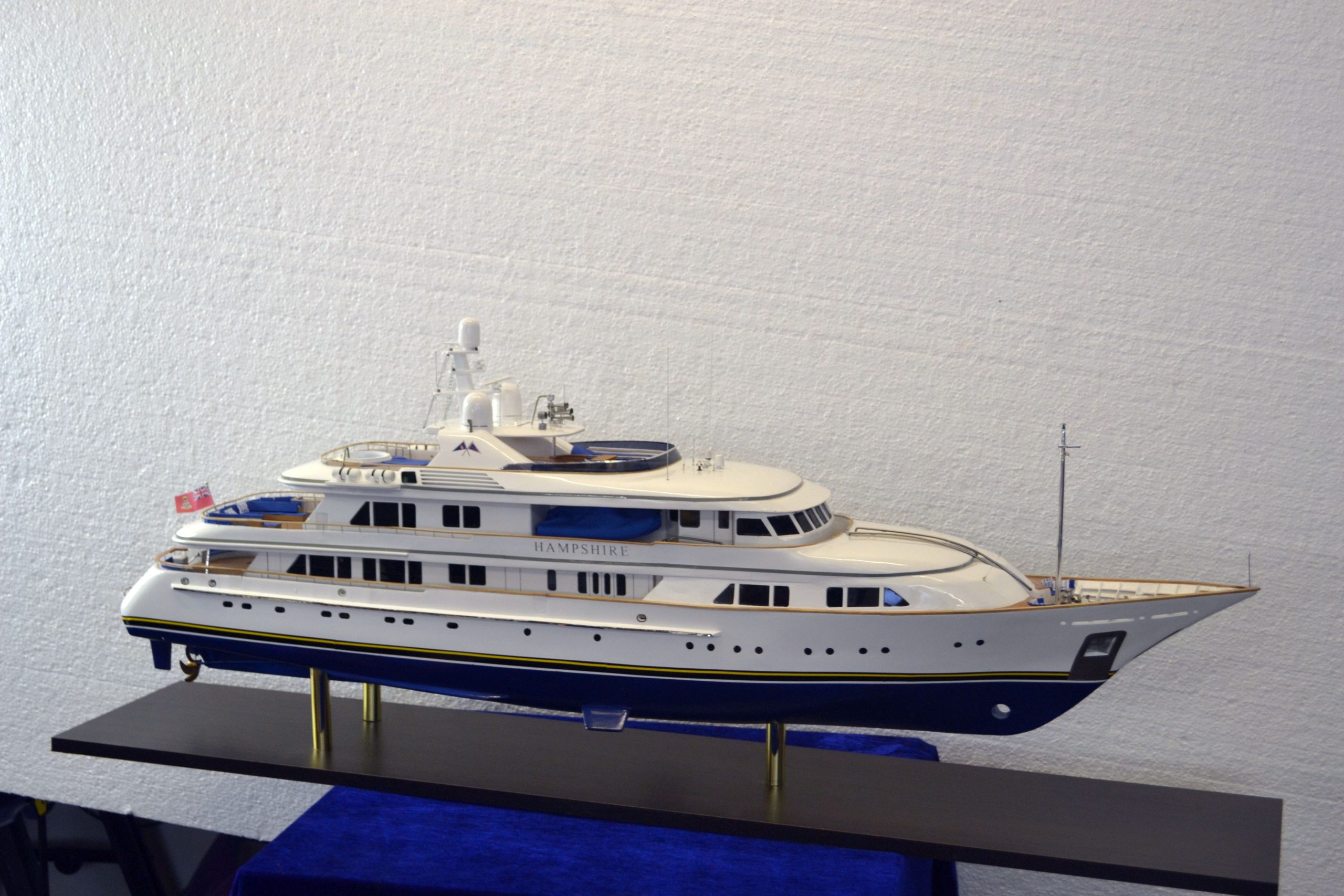 1492-6721-My-Hampshire-Custom-Built-Model-Yacht-scaled-1.jpg