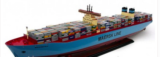 1502-8832-Maersk-MC.-Kinney-Moller-Conatainer-Ship.png