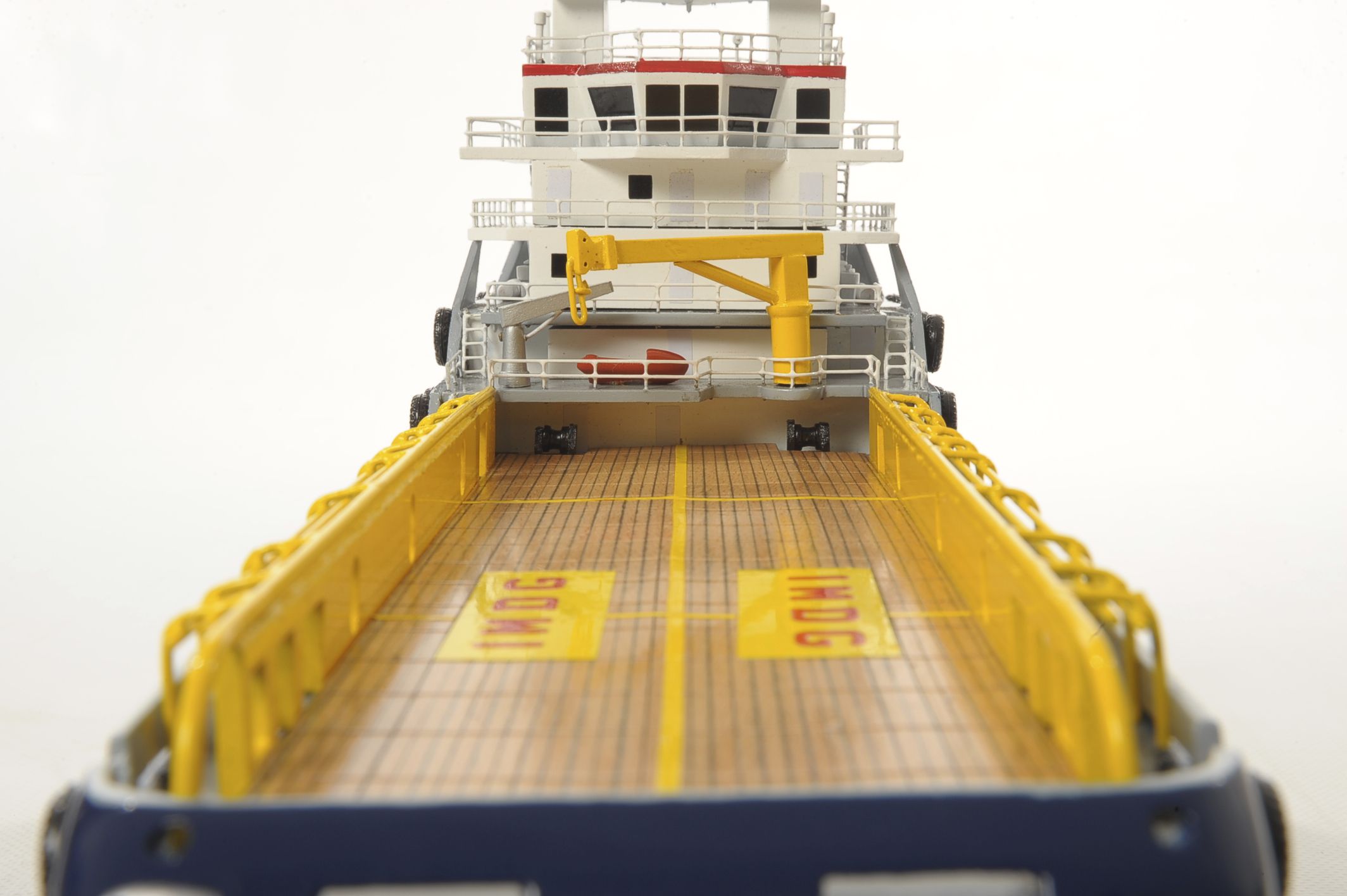 1515-8938-Topaz-Marine-Supply-Vessel-Model-ship.jpg