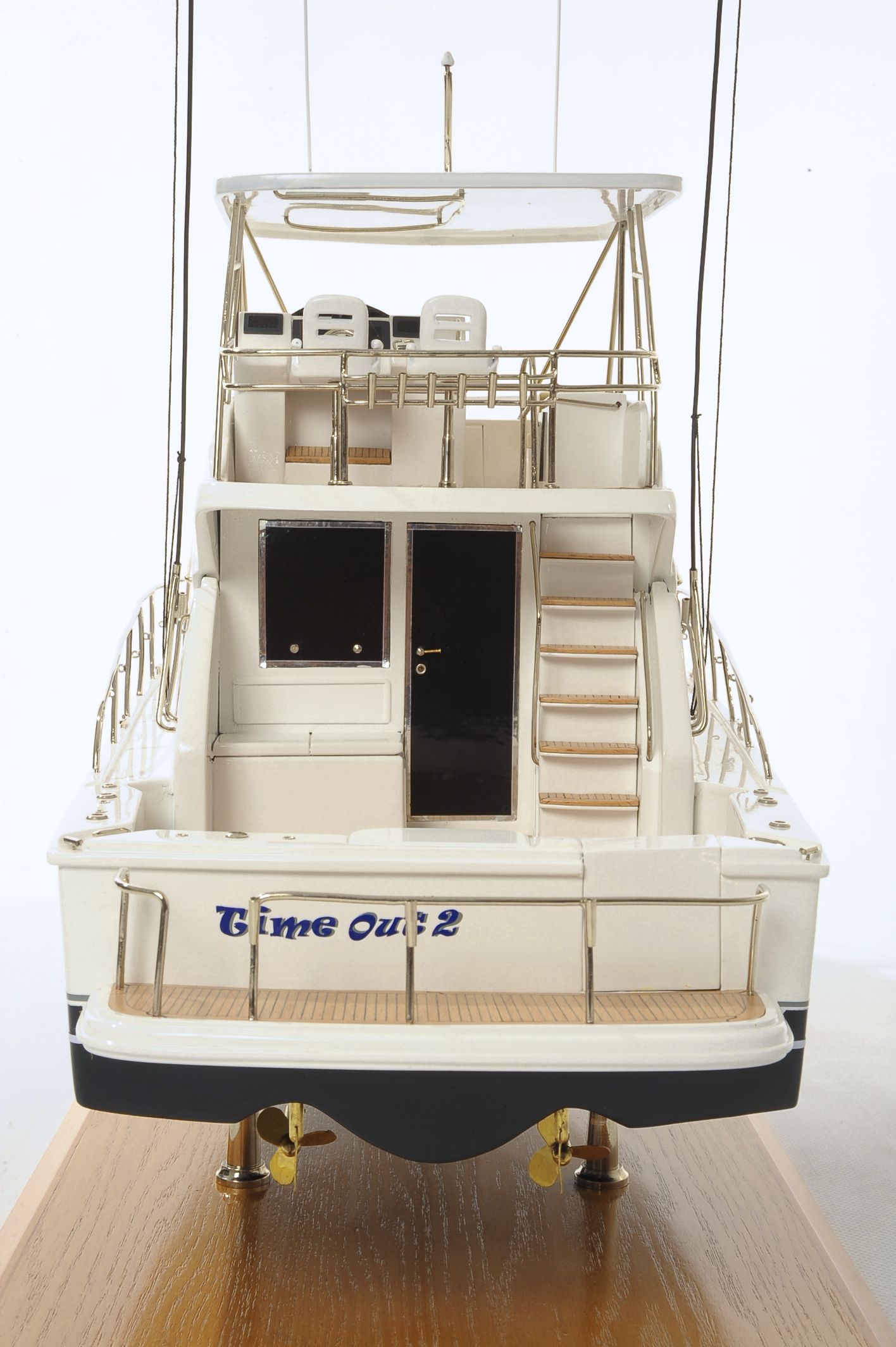 1517-8964-Rivera-45-Model-Boat-Time-Out-2.jpg