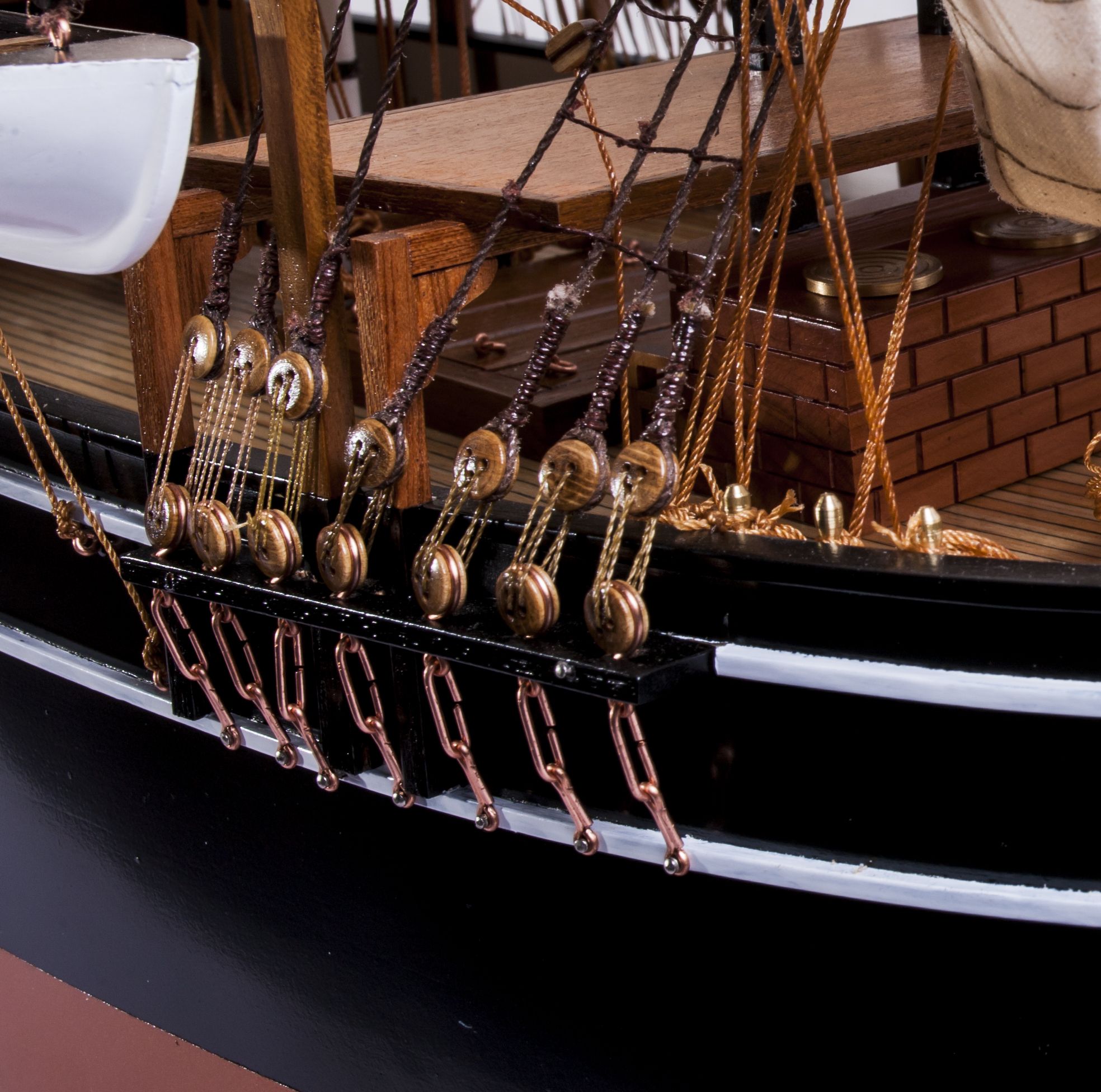 1523-9086-Pequod-Whaler.jpg