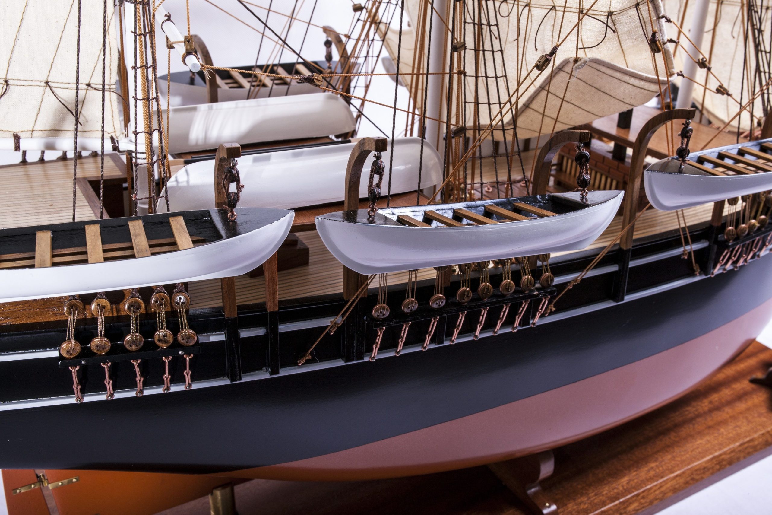 1523-9089-Pequod-Whaler-scaled-1.jpg