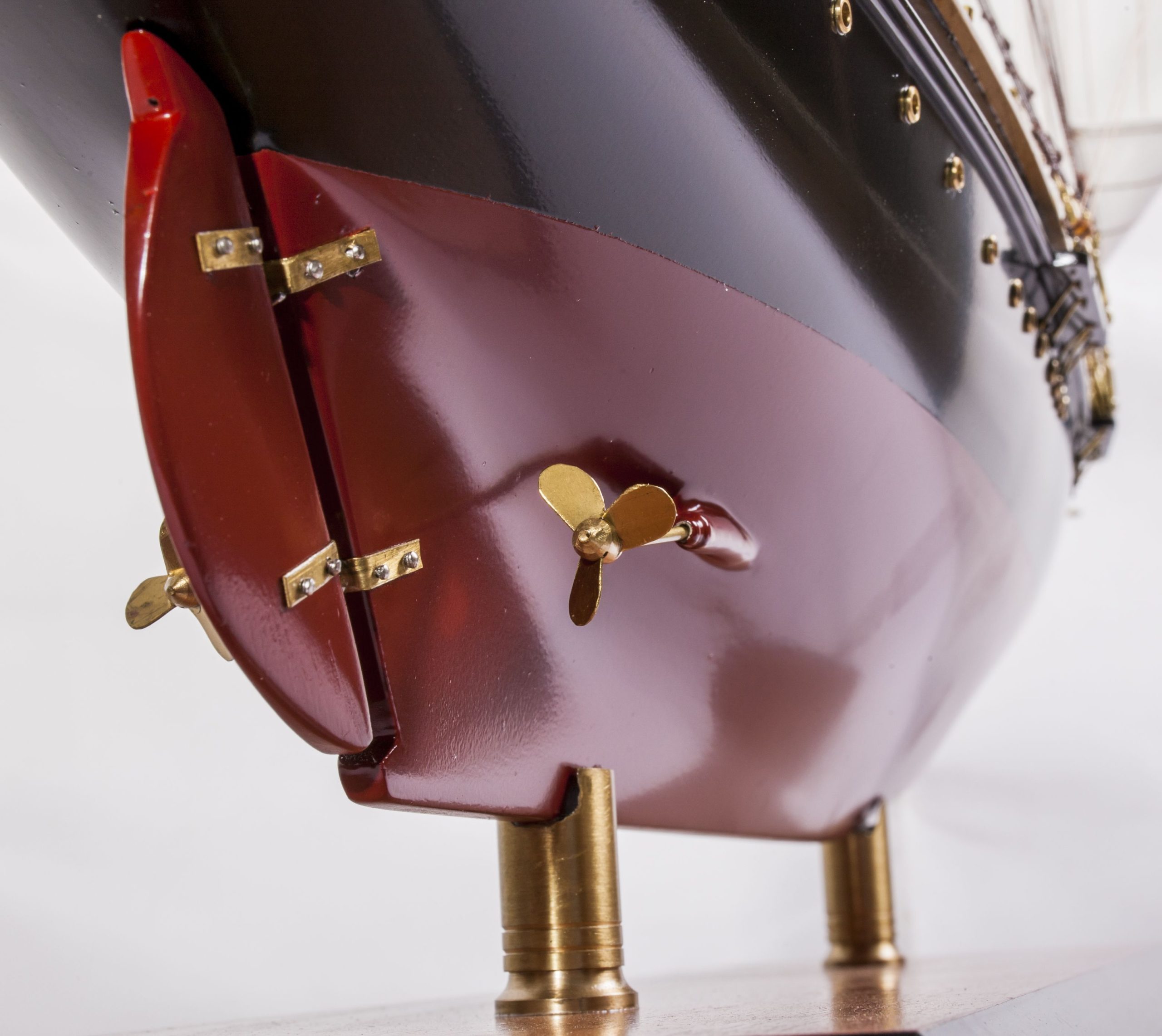 1524-9094-Sir-Winston-Churchill-Model-Boat-scaled-1.jpg