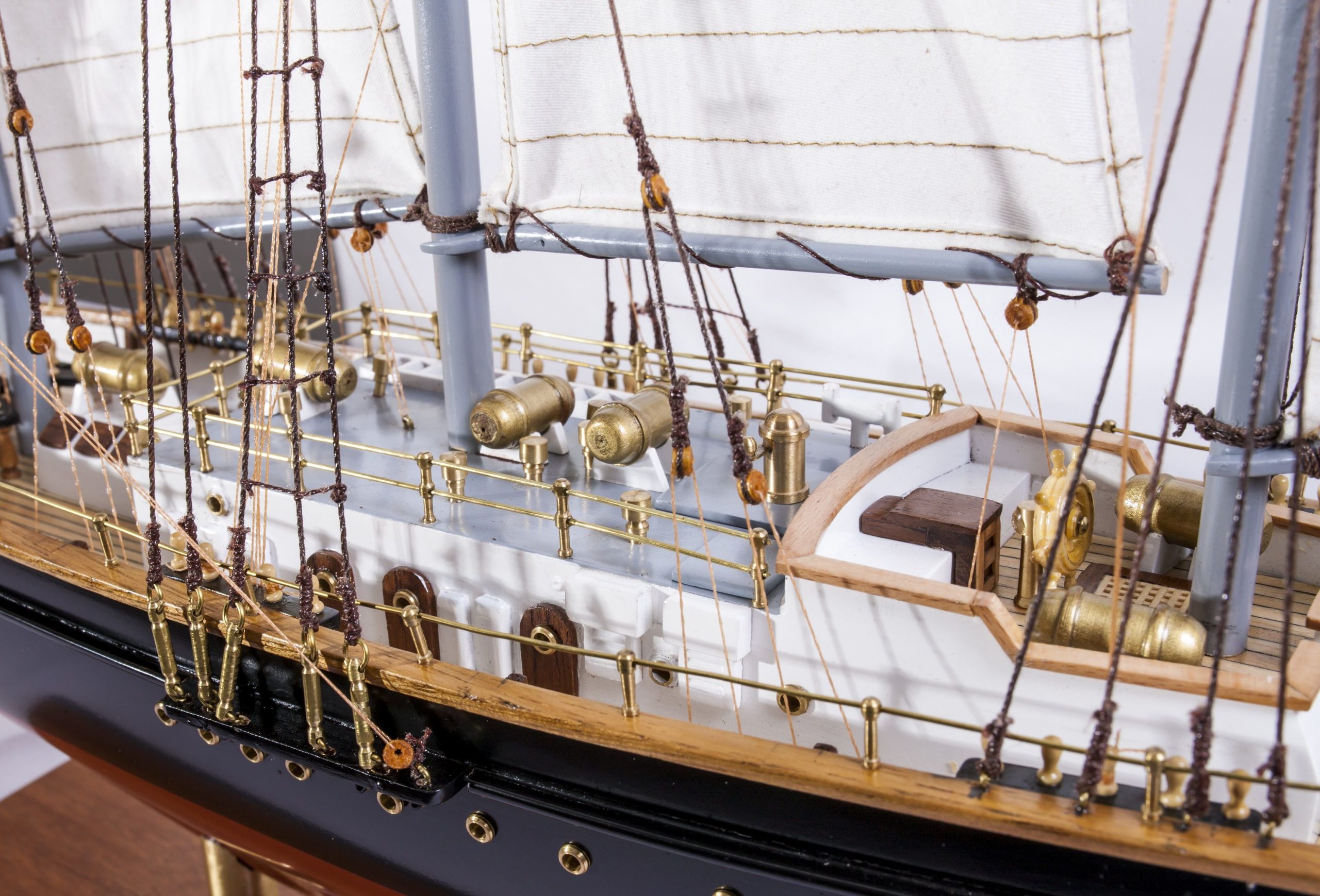 1524-9095-Sir-Winston-Churchill-Model-Boat-scaled-1.jpg