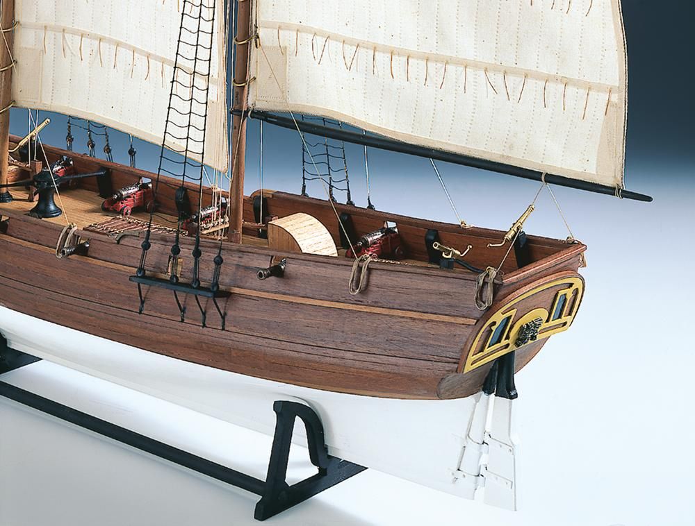 1553-9207-Pirate-Ship-Adventure-Model-Boat-Kit.jpg