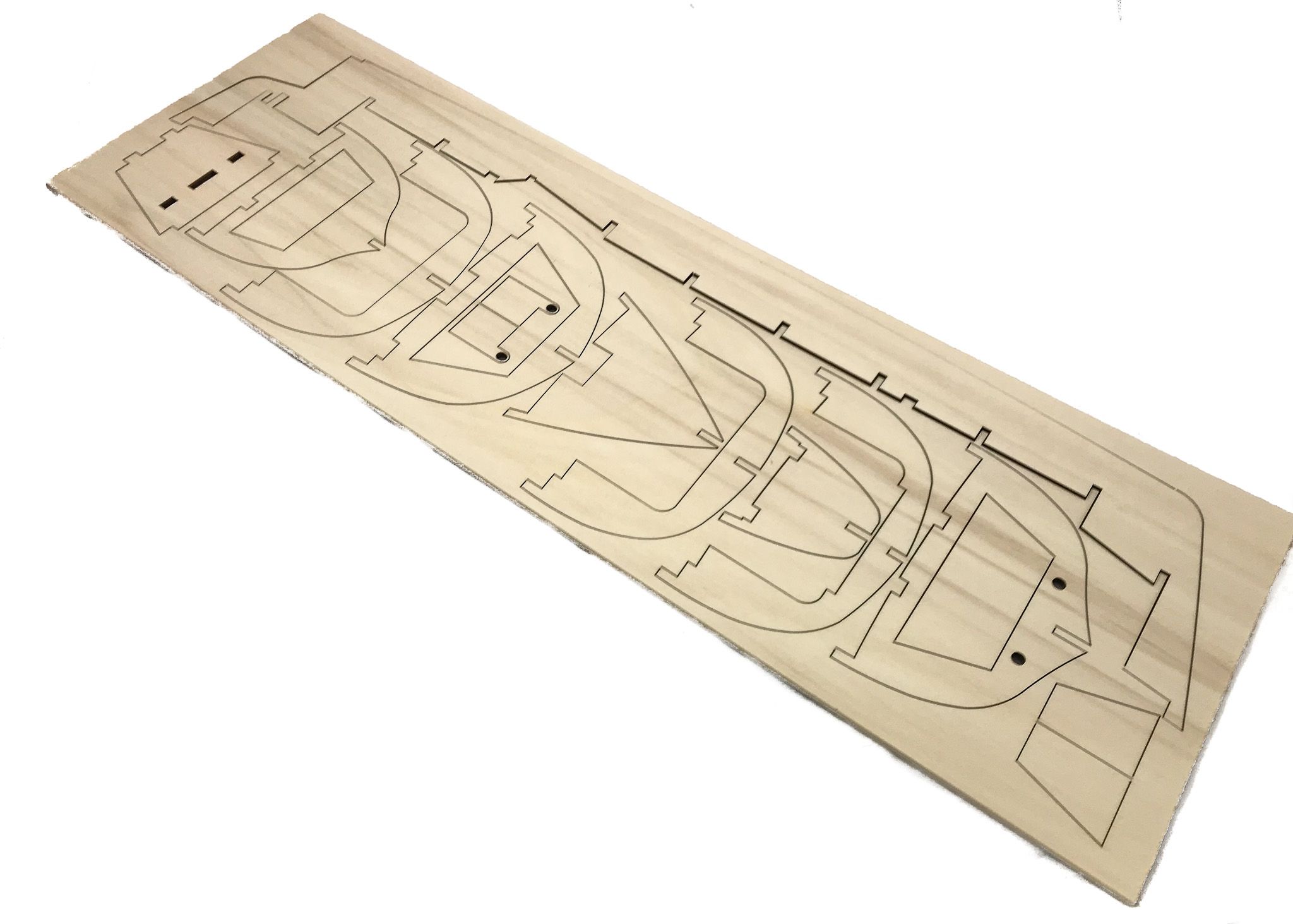 1563-13751-Bruma-Cabin-Cruiser-Kit-Mantua-models-736.jpg