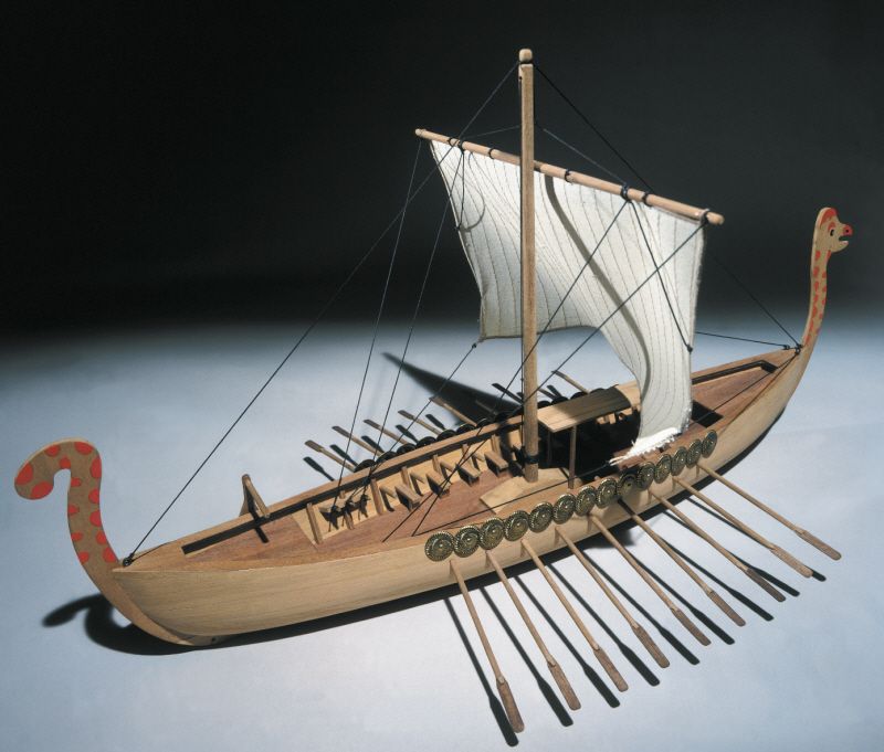 Viking Model Boat Kit - Mantua Models