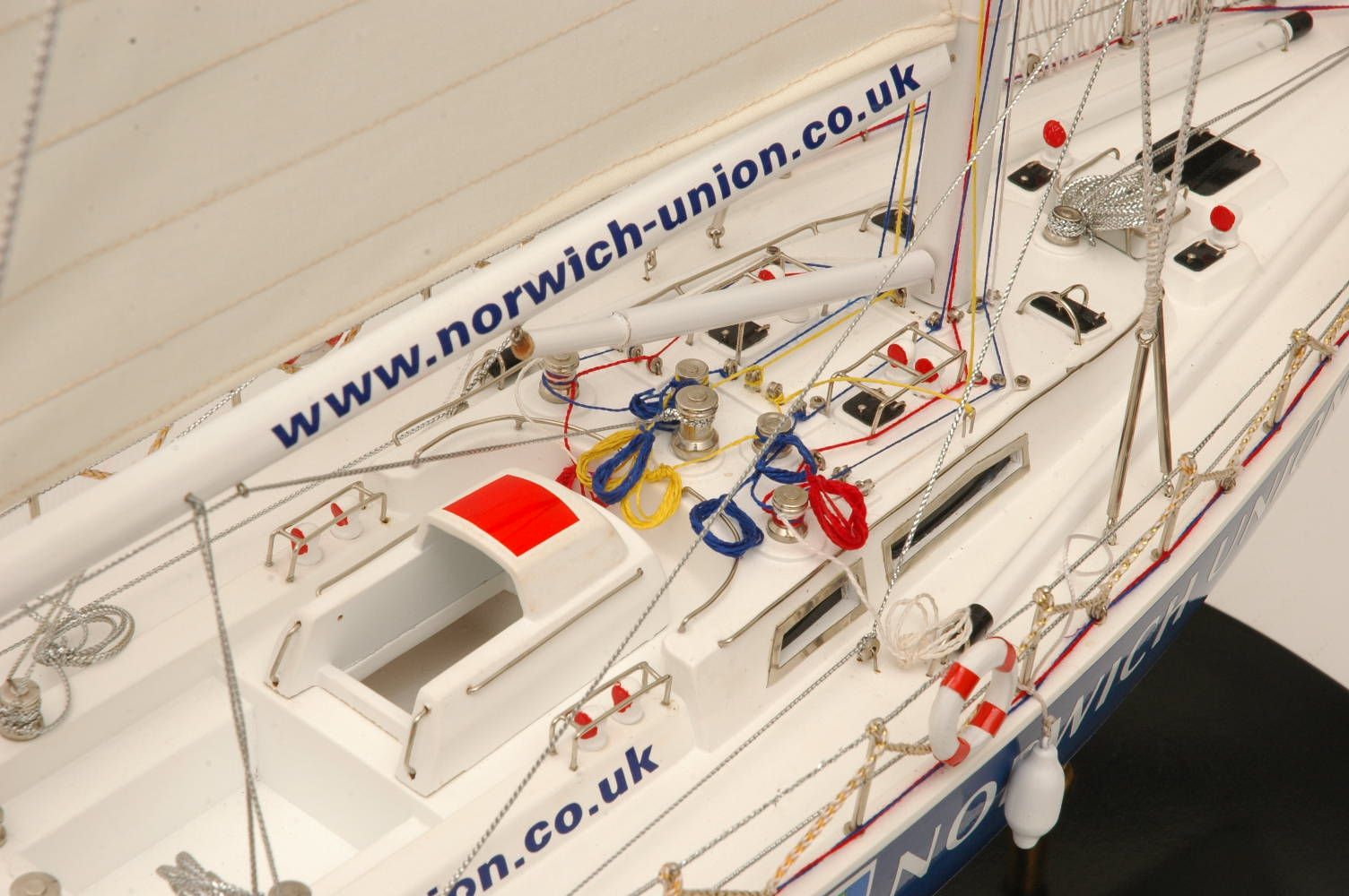 160-6090-Norwich-Union-model-yacht.jpg