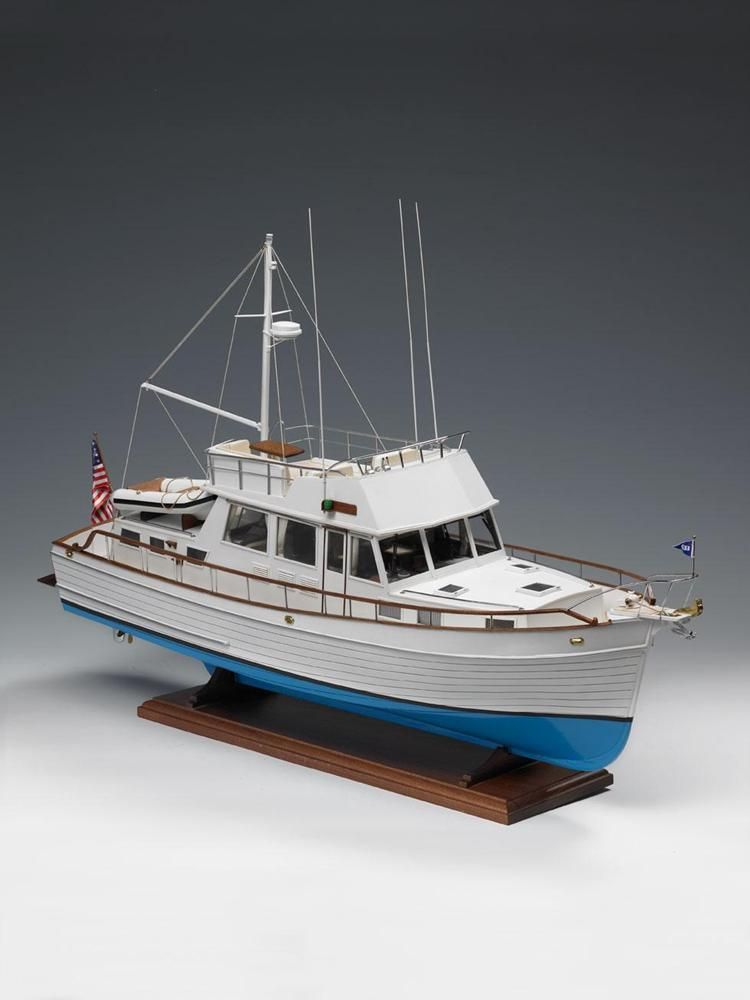 Grand Banks Model Boat Kit - Amati