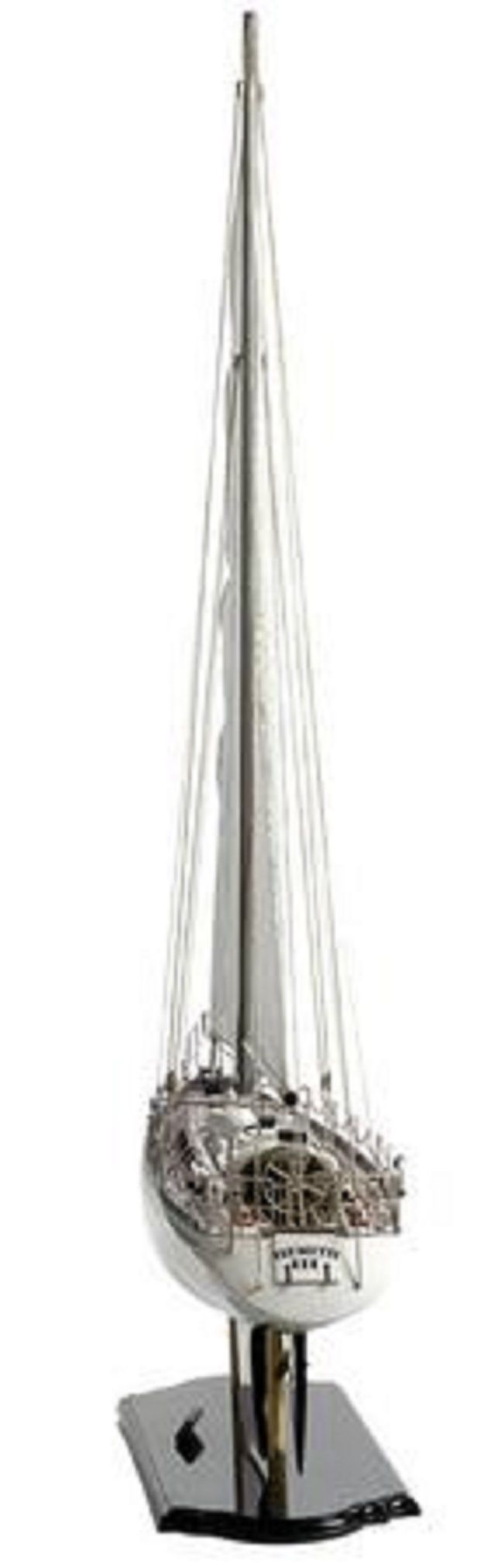 165-6855-Hemith-III-model-yacht.jpg