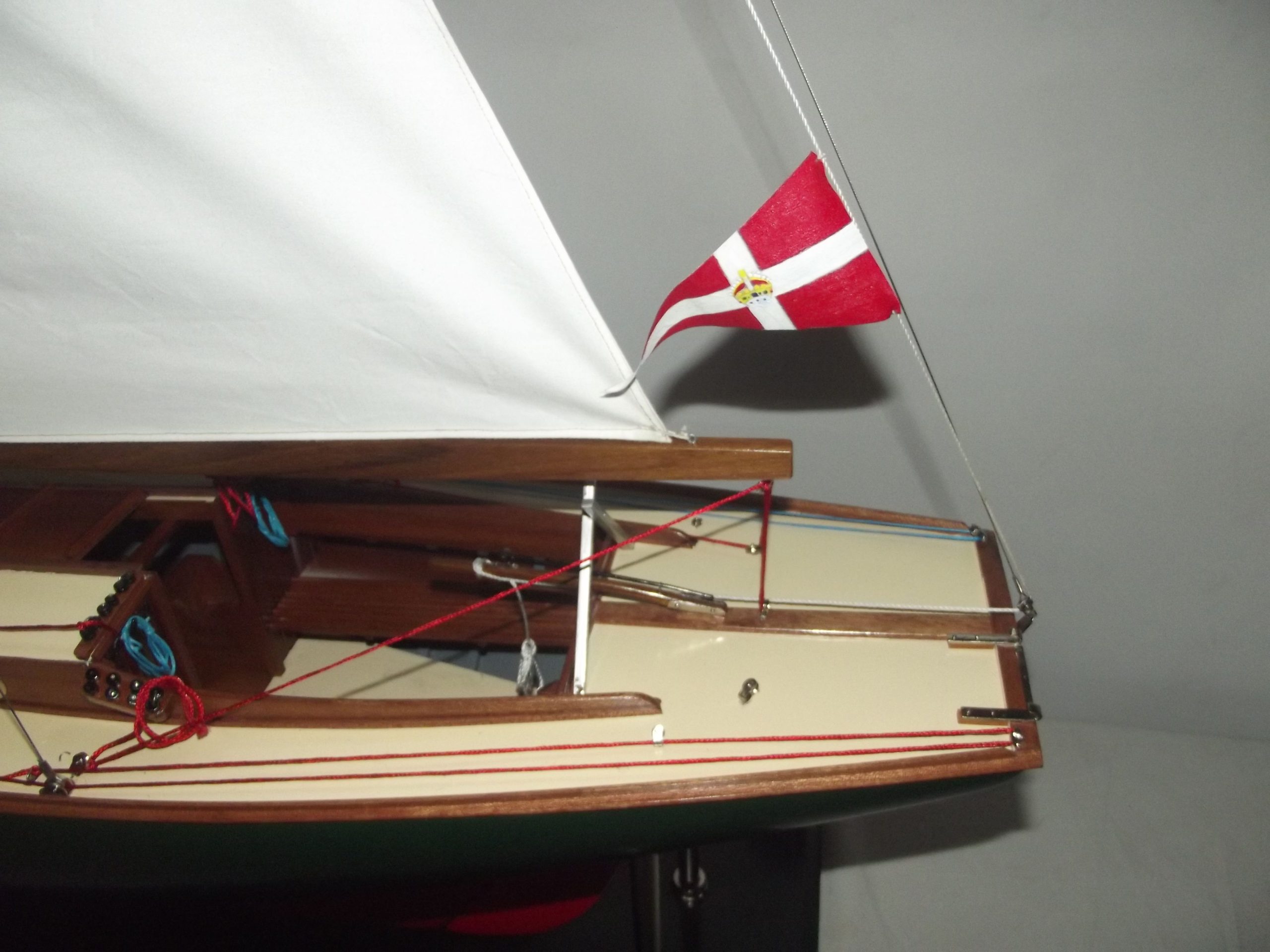 1684-9505-Glen-Class-Sailing-Yacht-scaled-1.jpg