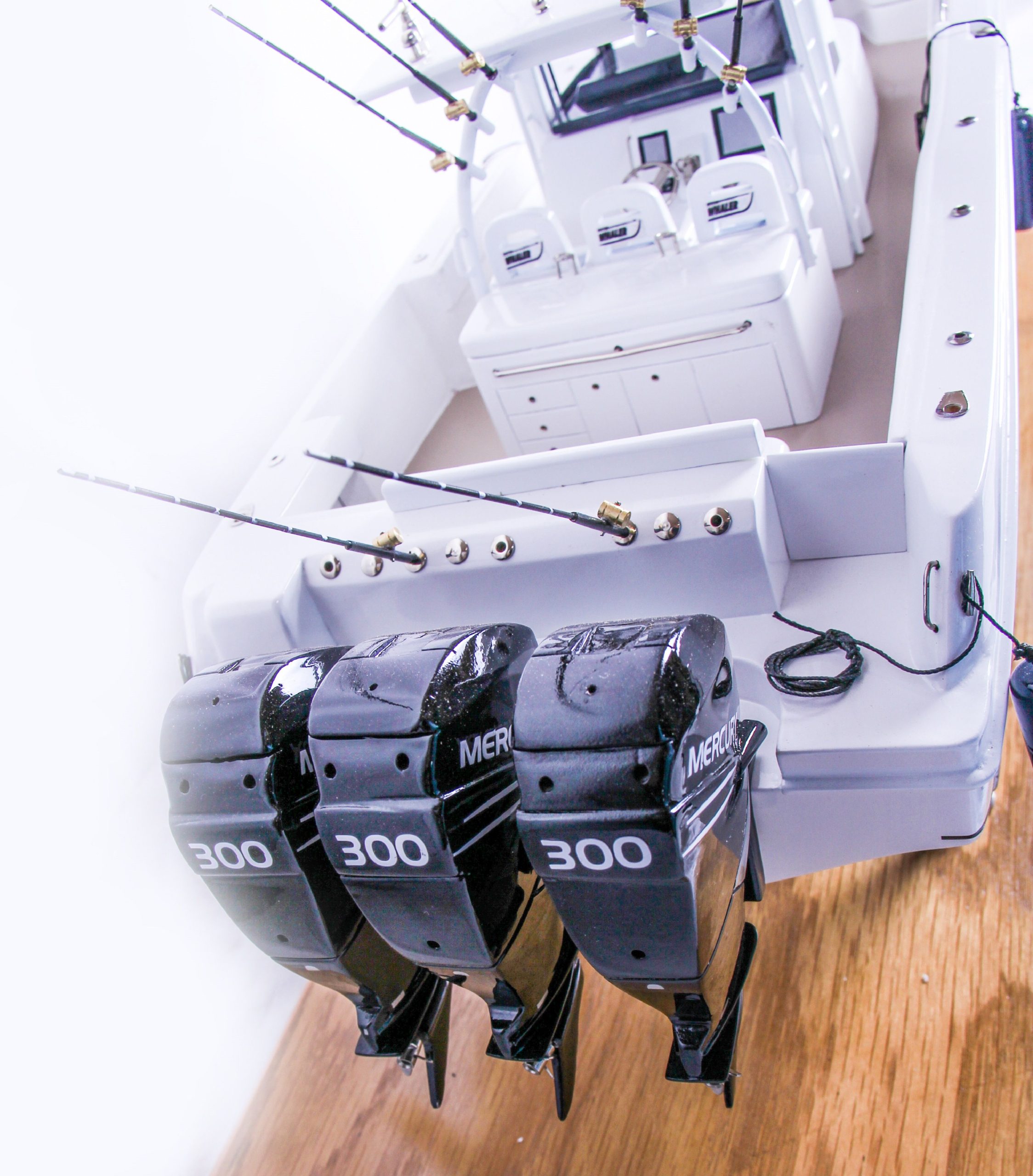 1686-9526-Boston-Whaler-Outrage-370-Model-Boat-scaled-1.jpg