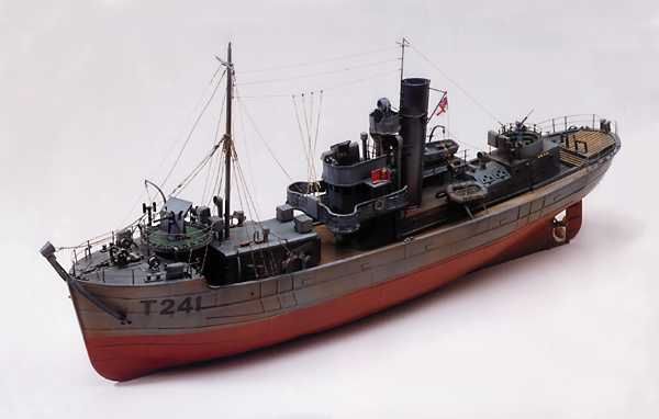 Sir Kay Minesweeper Model Boat Kit - Caldercraft